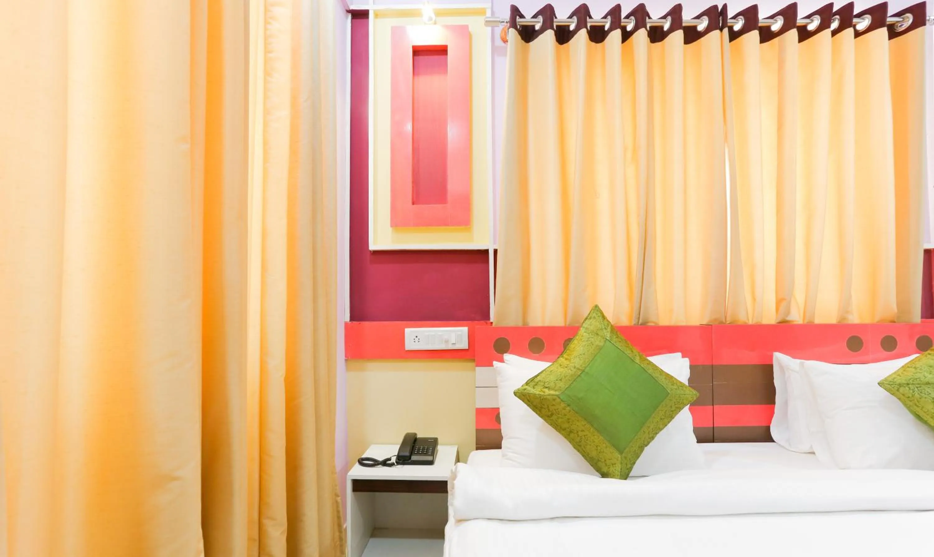 Bedroom, Bed in Itsy Hotels Worldtree Bellandur