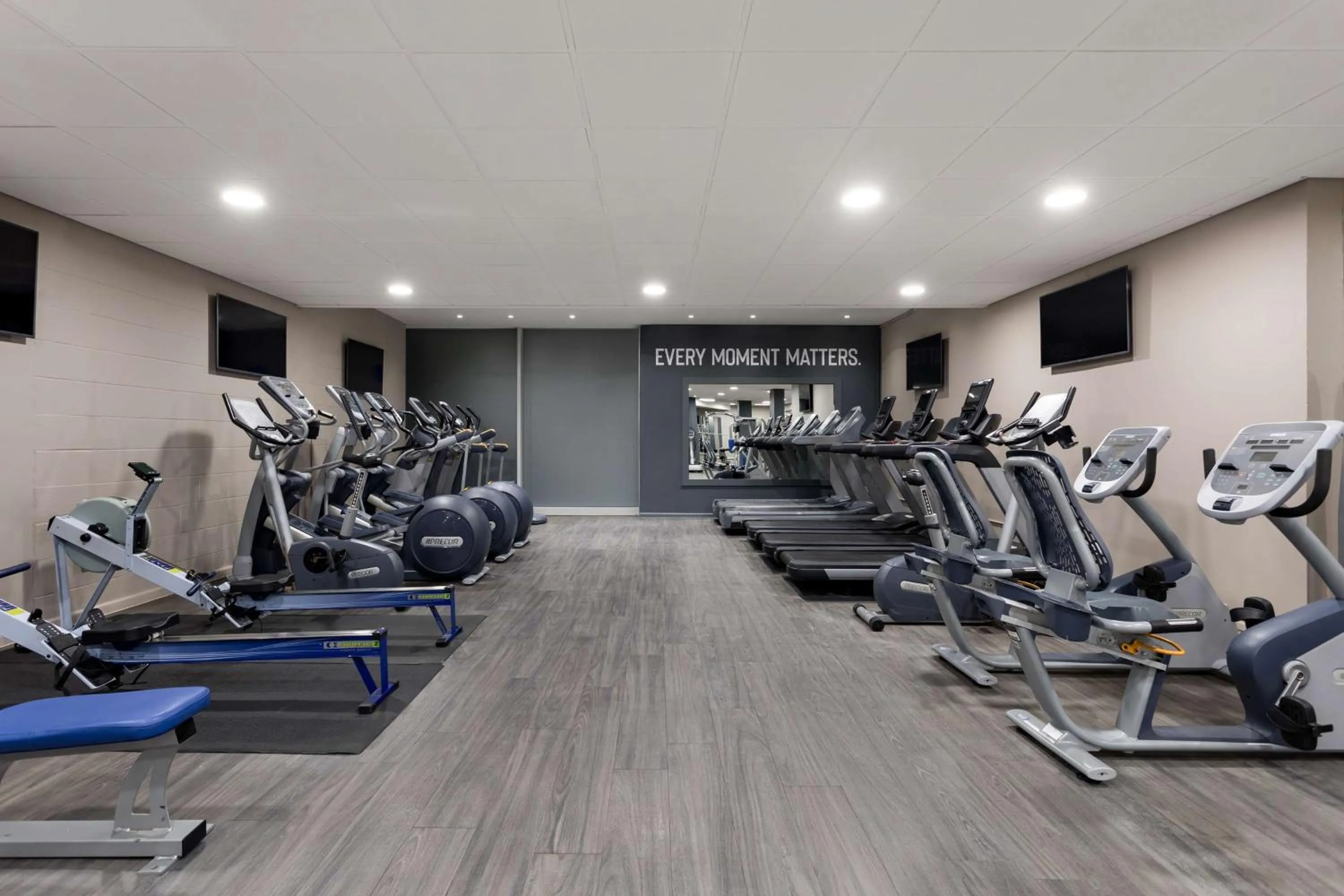 Fitness centre/facilities in Radisson Blu Hotel London Stansted Airport