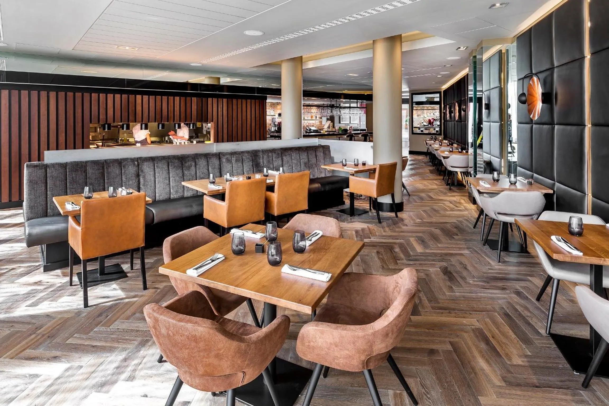 Restaurant/places to eat in Radisson Blu Hotel London Stansted Airport