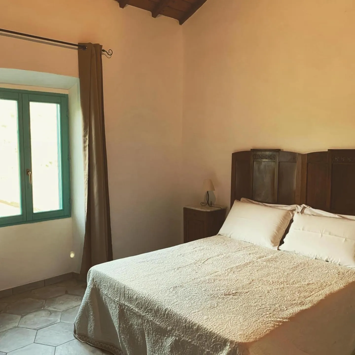 Bed in Corte Boero Bed&Breakfast