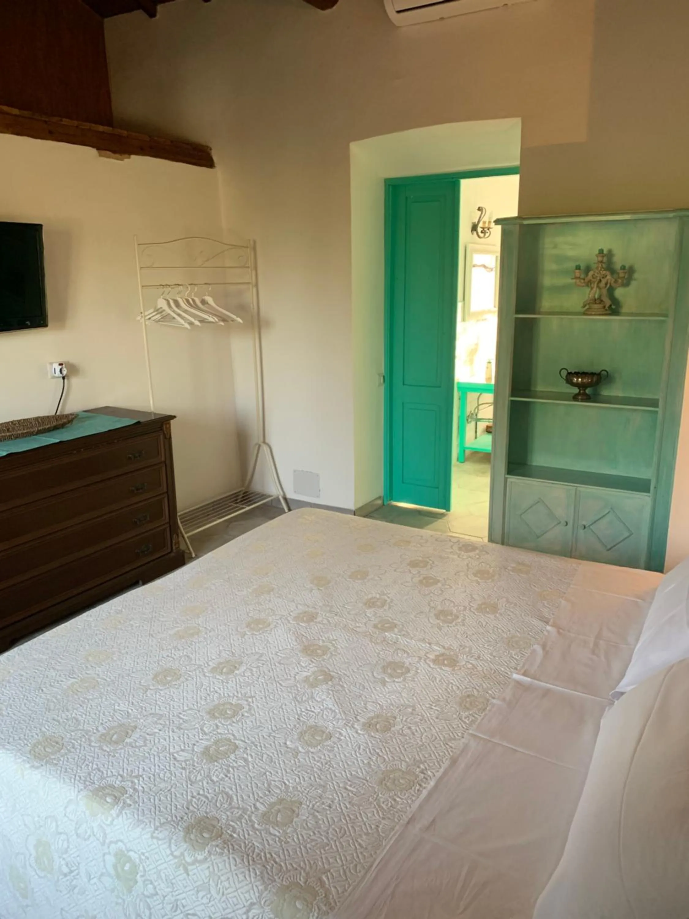 Bed in Corte Boero Bed&Breakfast