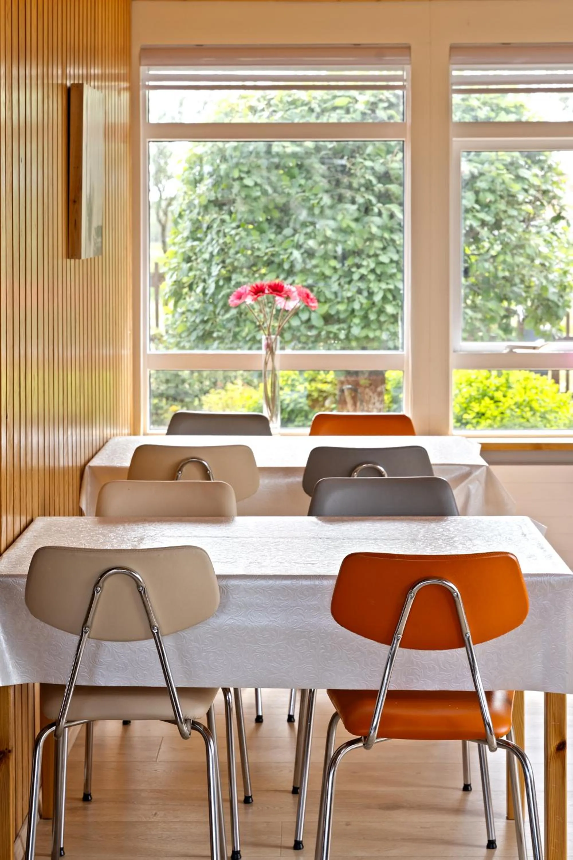 Seating area in South Central Guesthouse