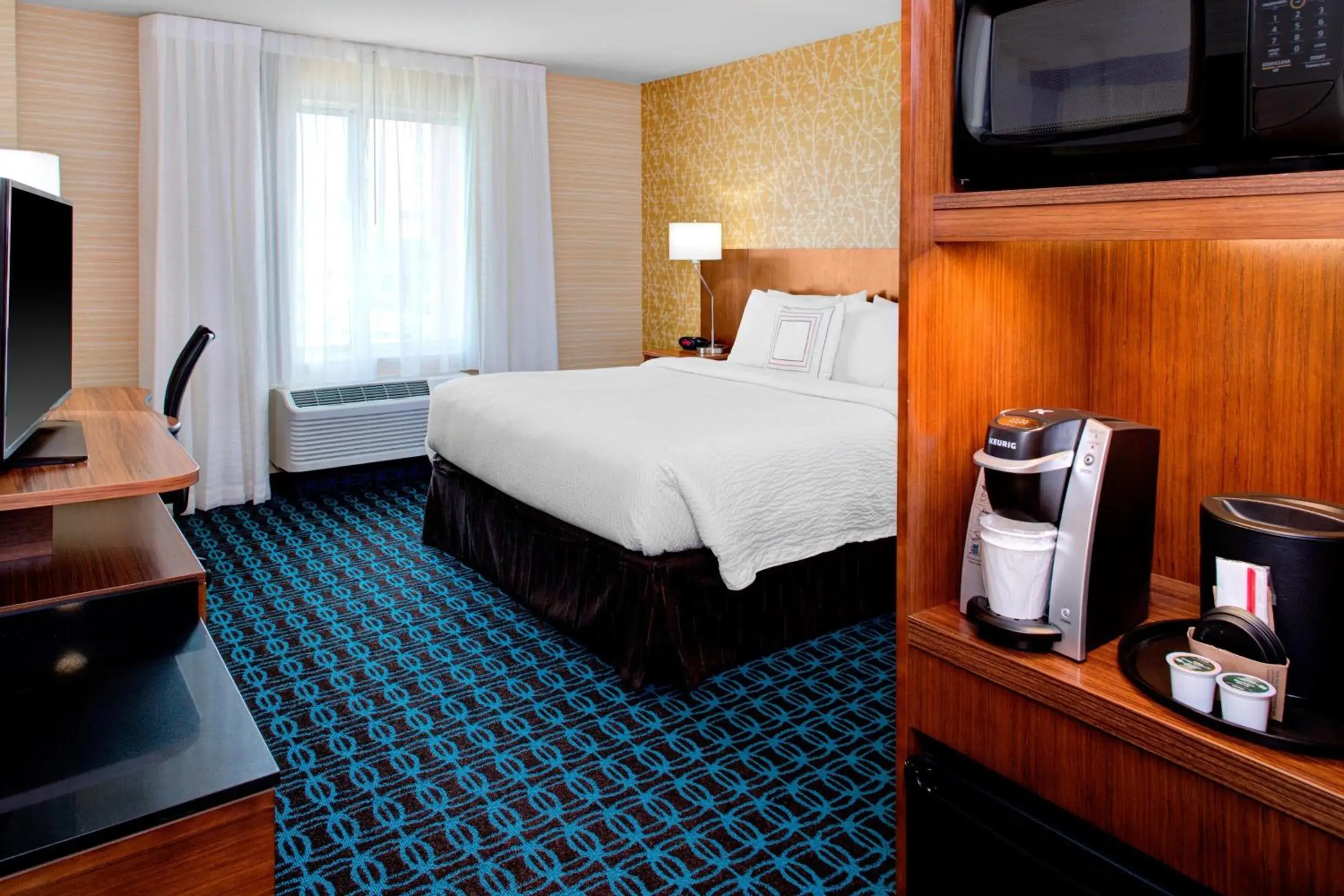King Room in Fairfield Inn & Suites by Marriott Bakersfield North/Airport King Room in Fairfield Inn & Suites by Marriott Bakersfield North/Airport