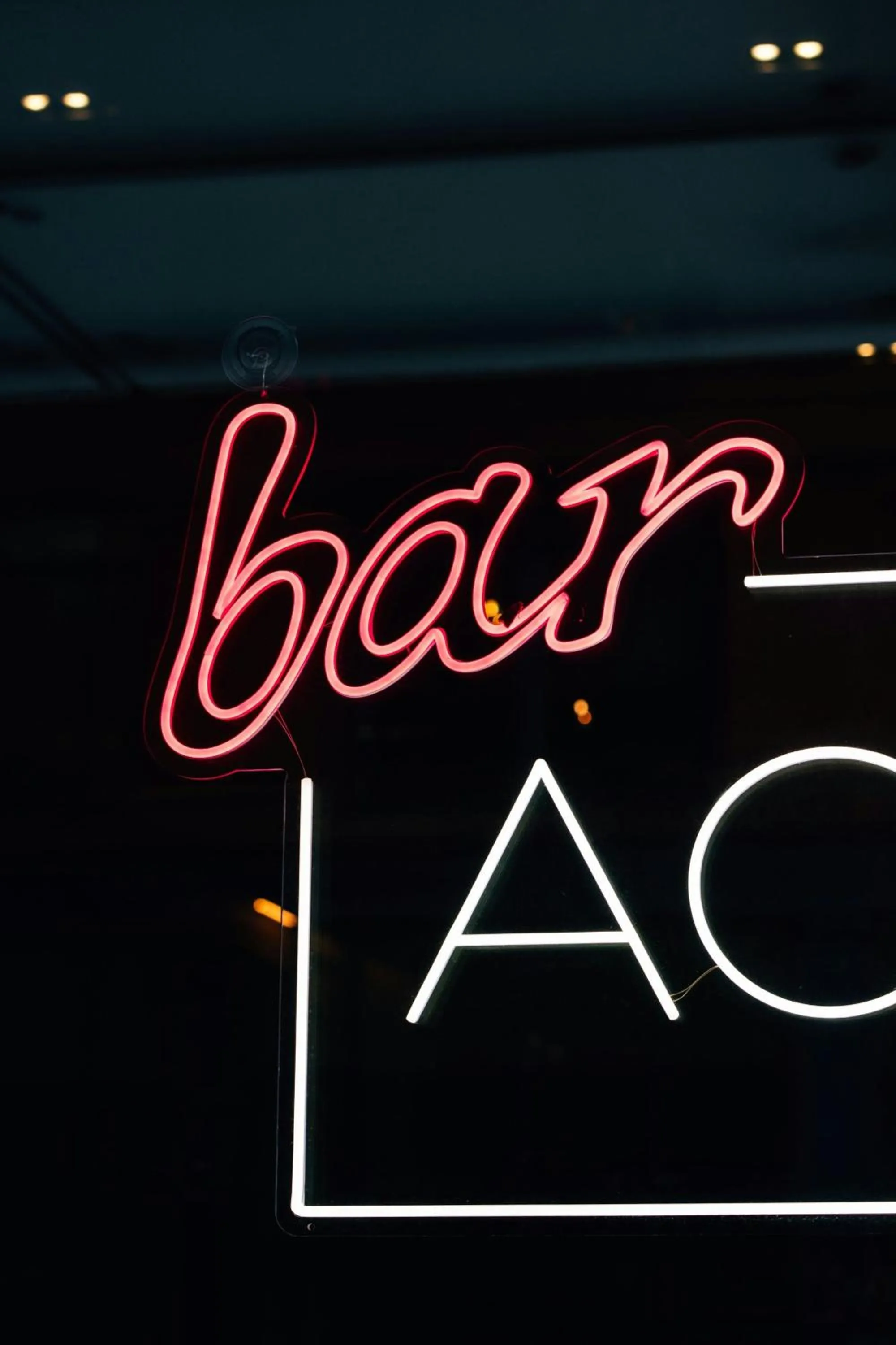 Lounge or bar in AC Hotel by Marriott Denver Downtown