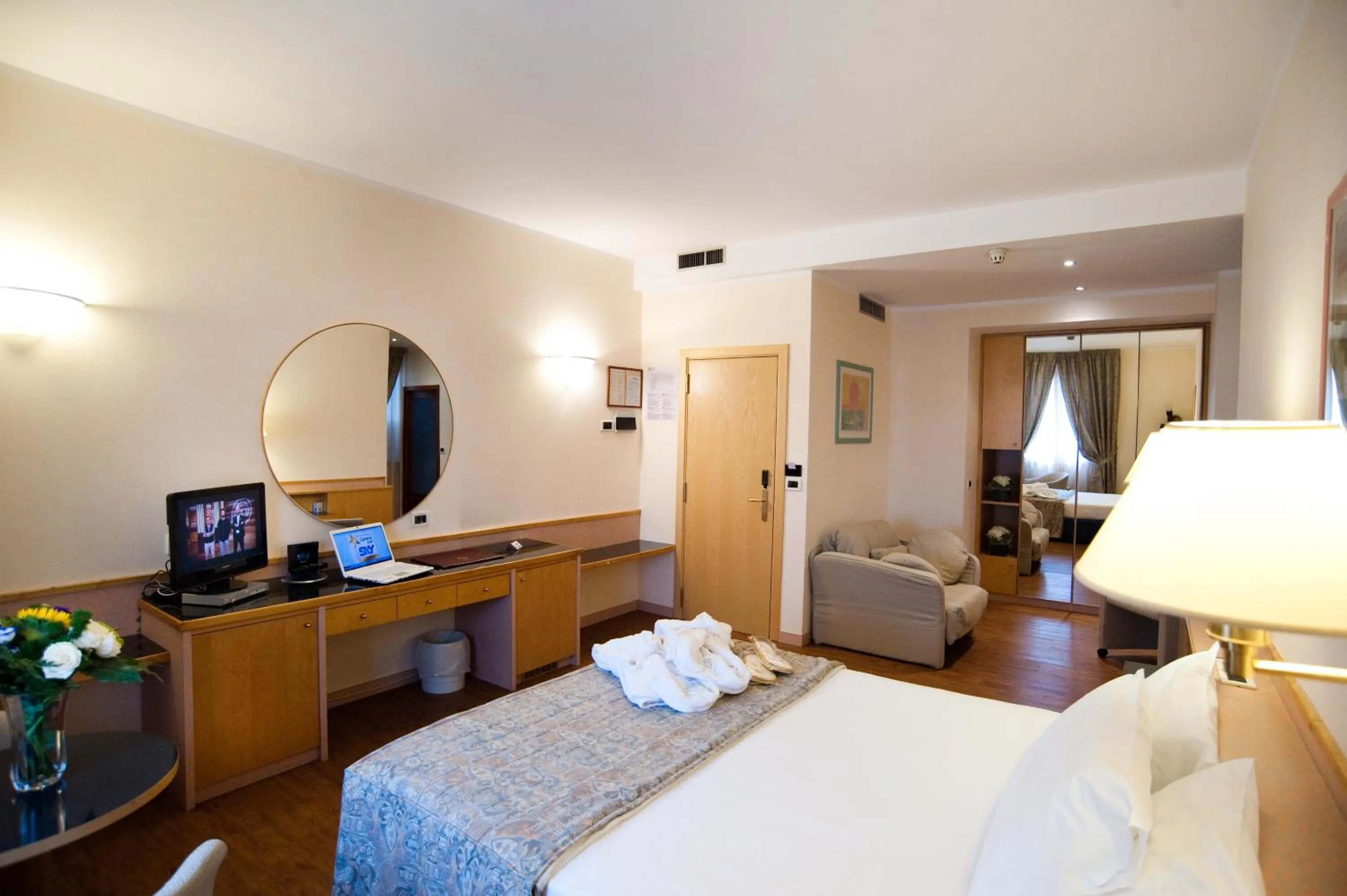 Bed in Hotel Minerva