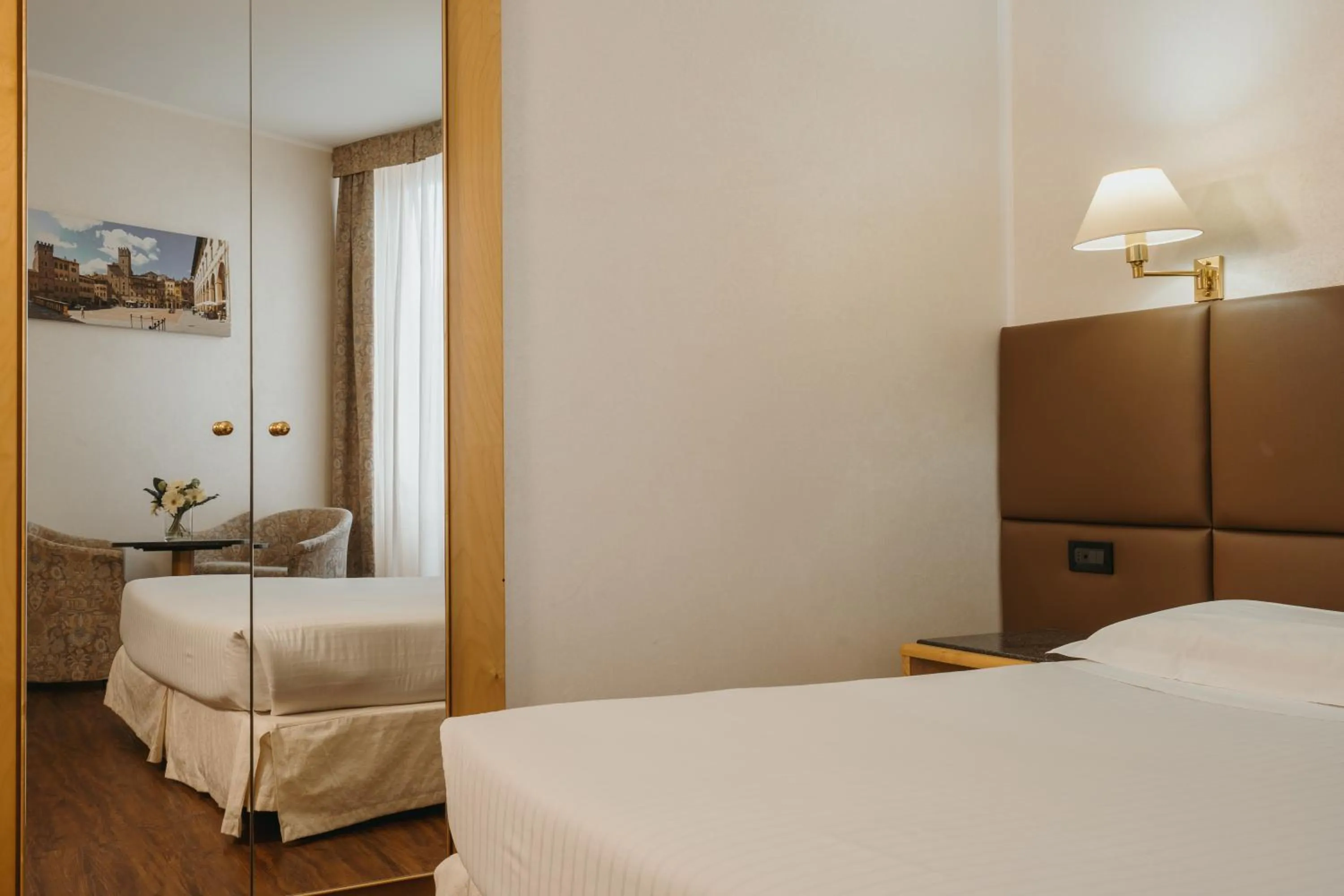 Bed in Hotel Minerva