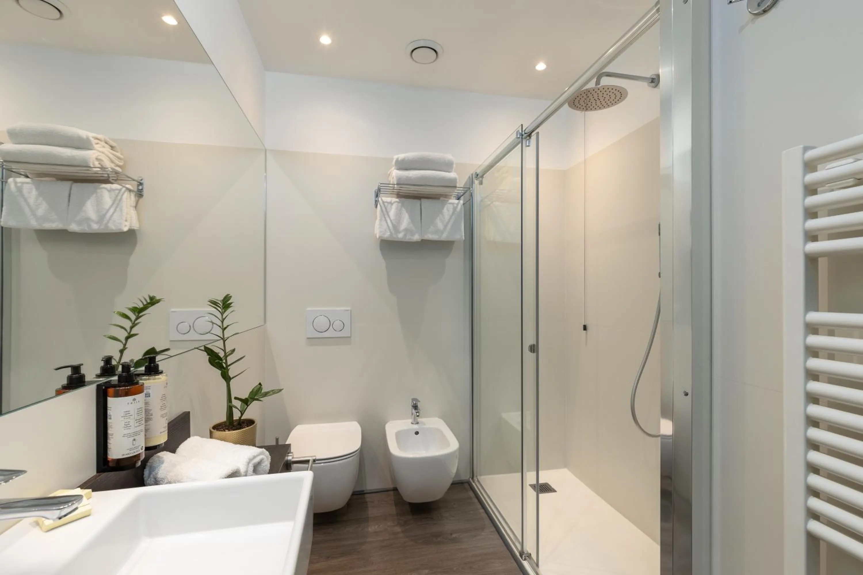 Bathroom in Hotel Minerva