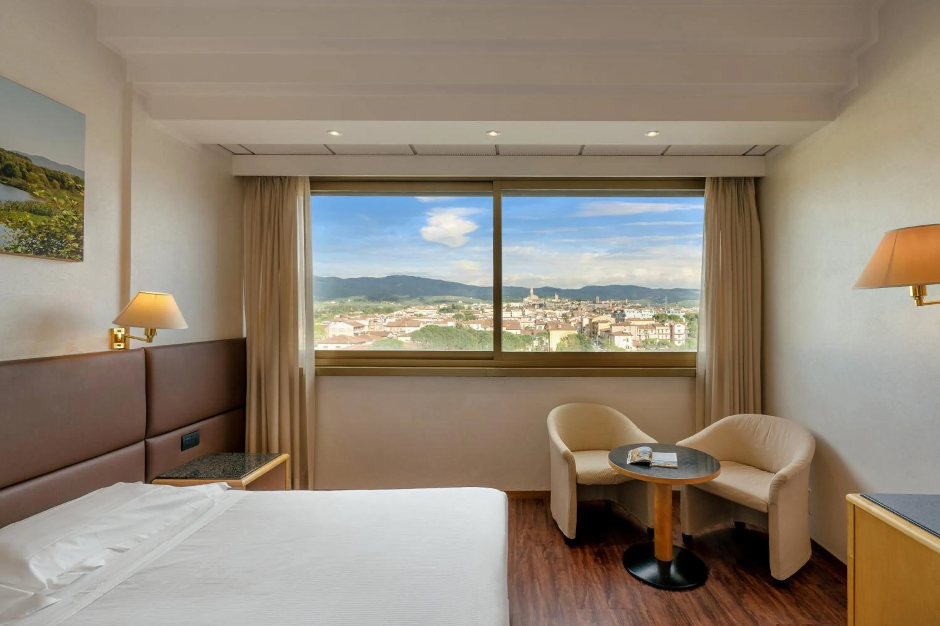 Photo of the whole room, Bed in Hotel Minerva