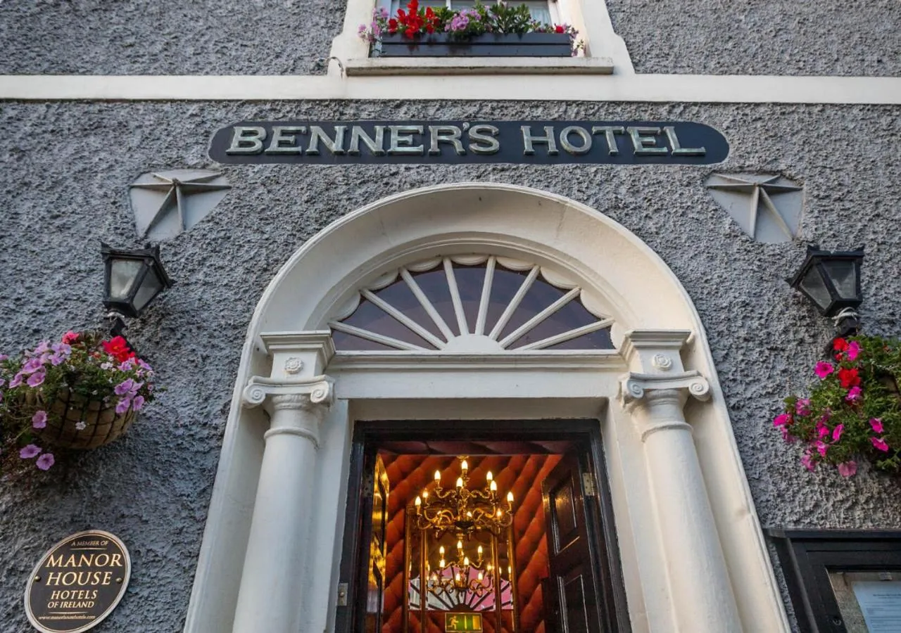 Property building in Dingle Benners Hotel