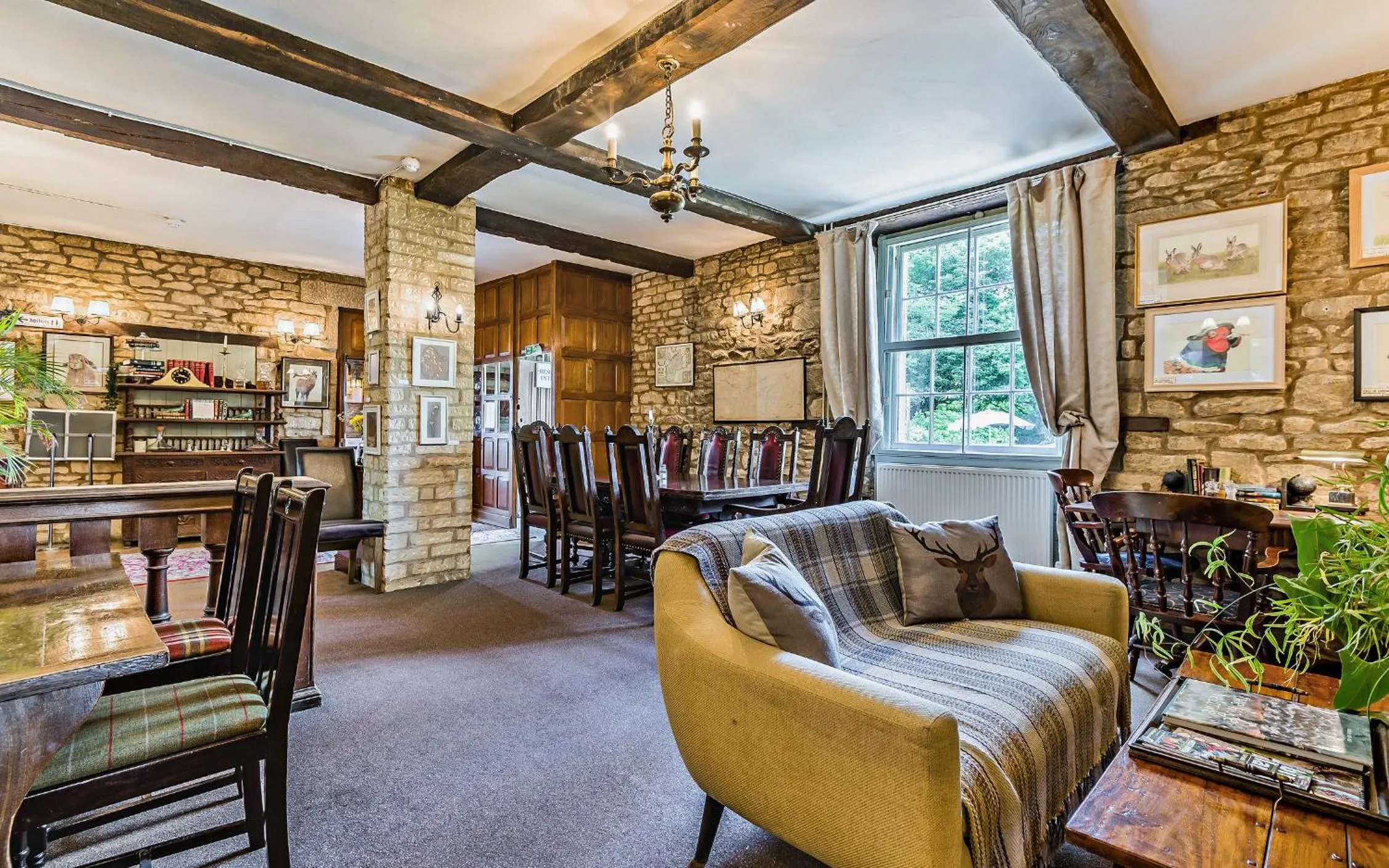 Dining area in Inn for All Seasons