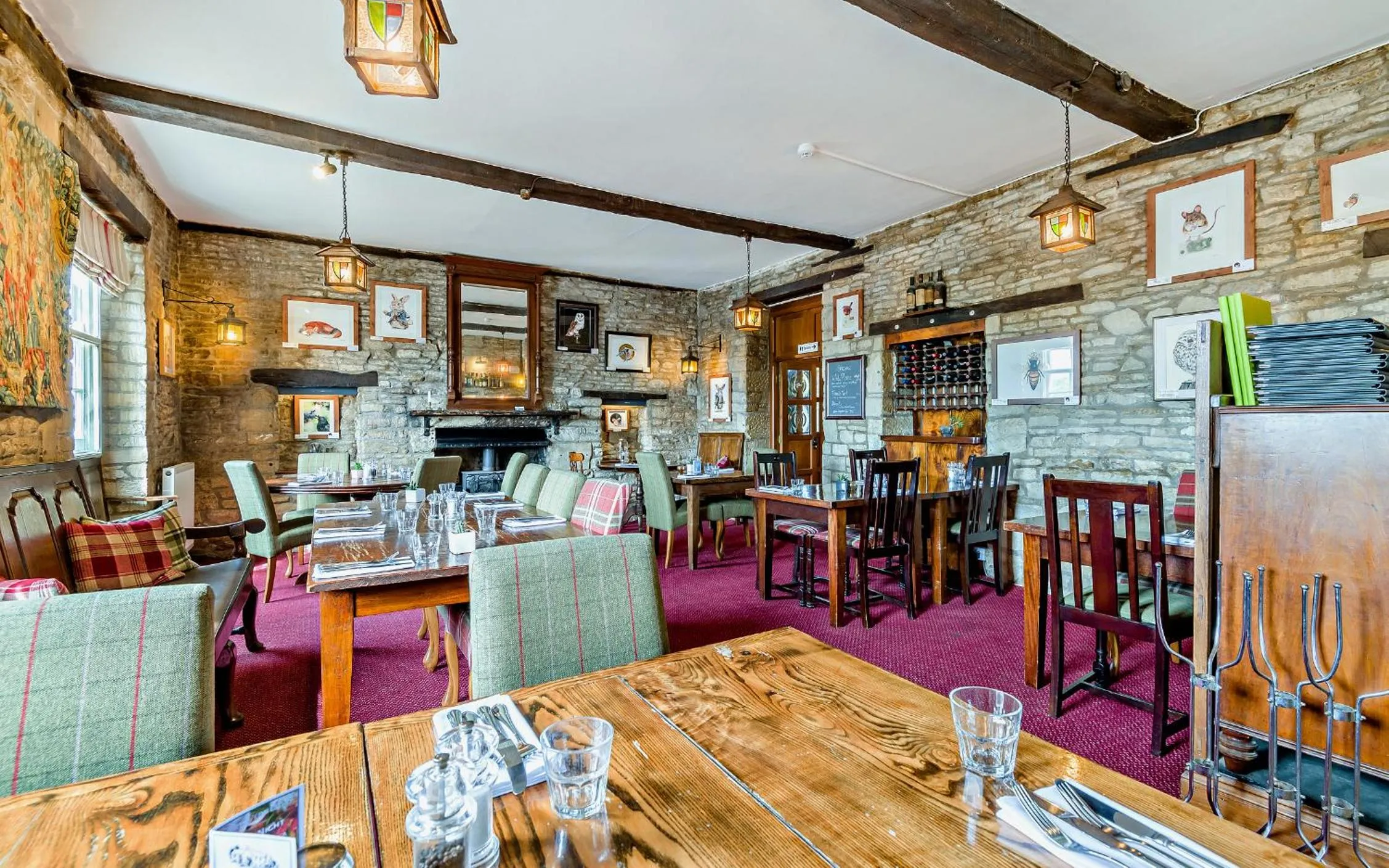 Dining area in Inn for All Seasons