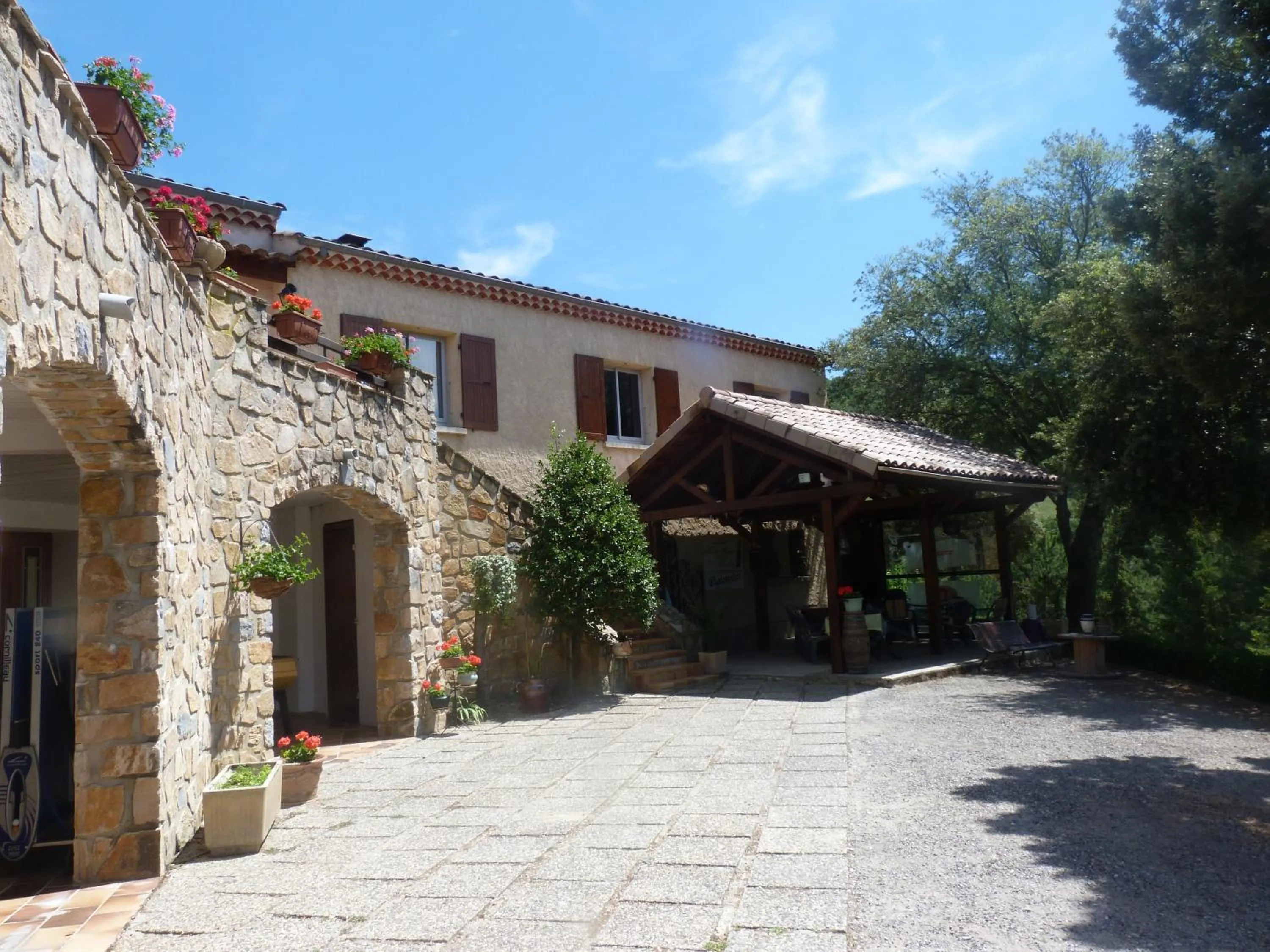 Property building in "Le Pigeonnier" chambre d'hôte