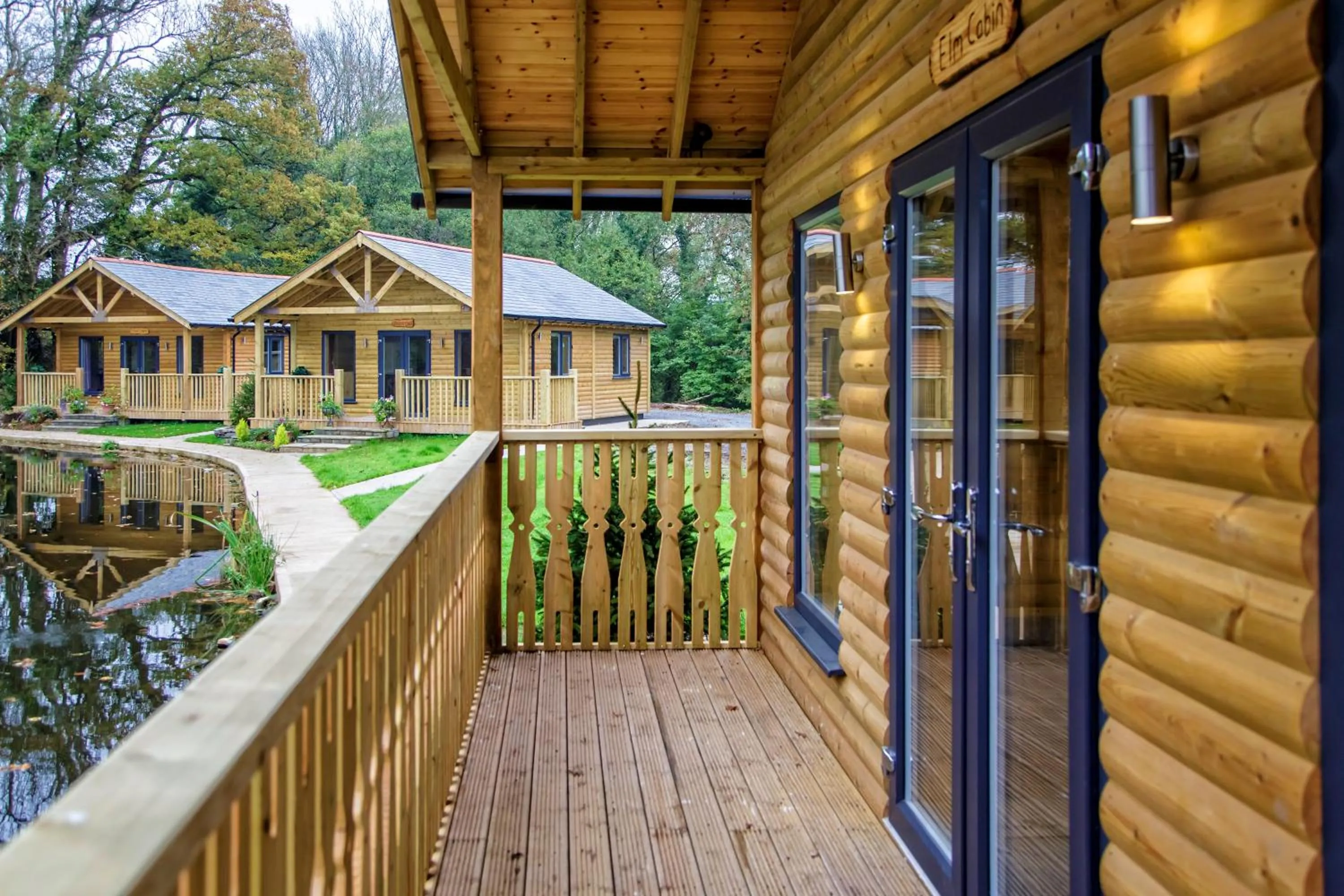 Canada Lodge and Lake