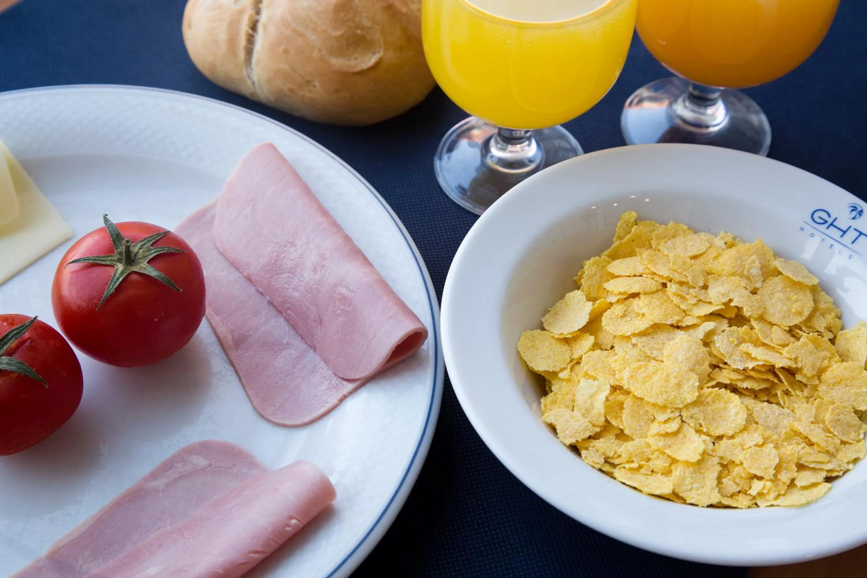 Food and drinks in GHT Maritim