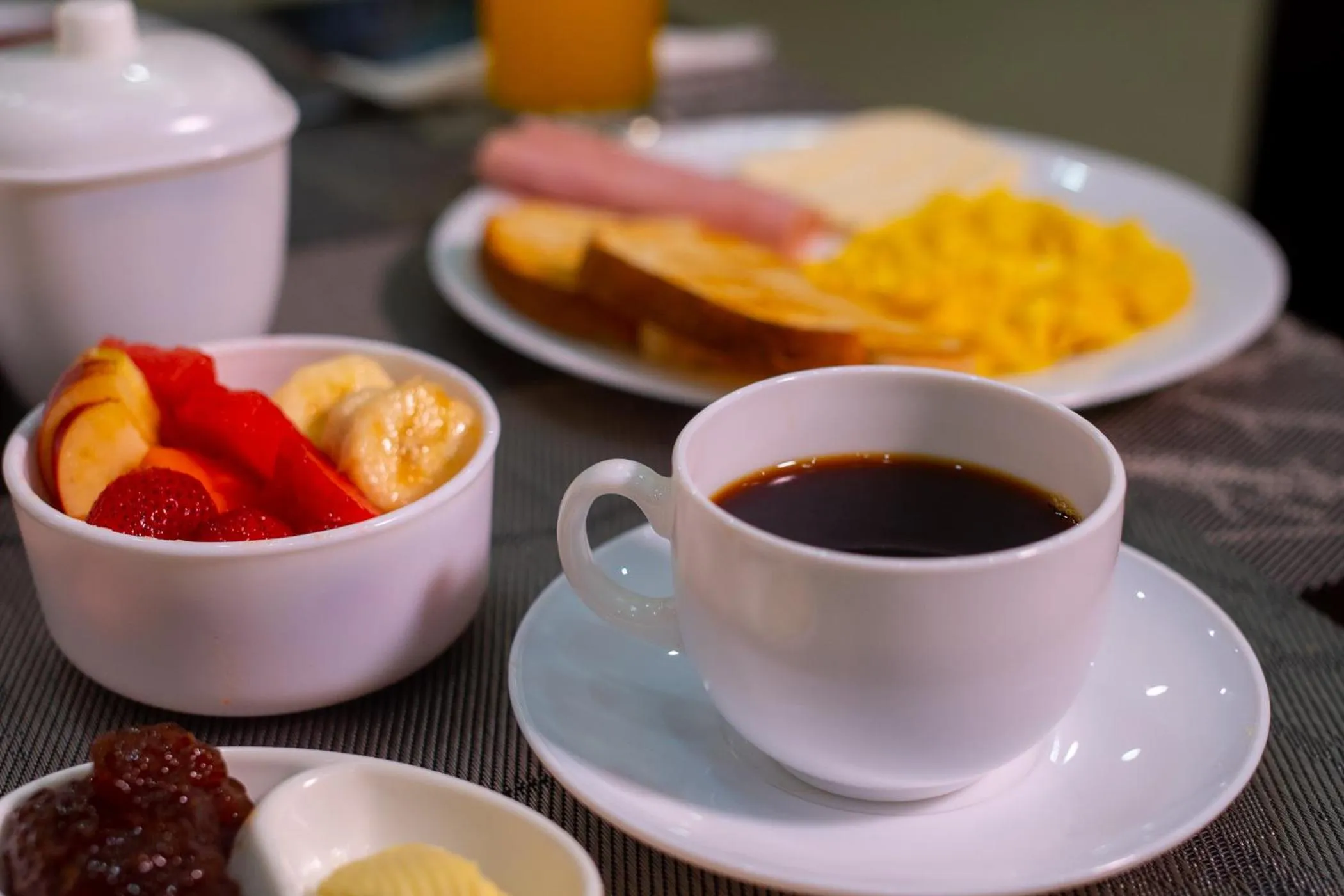 Restaurant/places to eat in Hotel La Ría Durán