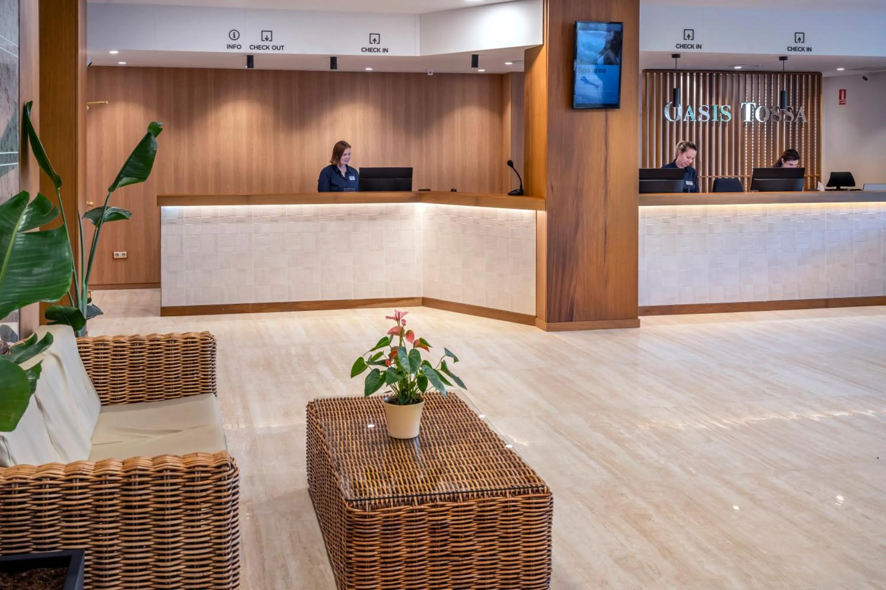 Lobby or reception in GHT Oasis Tossa & Spa