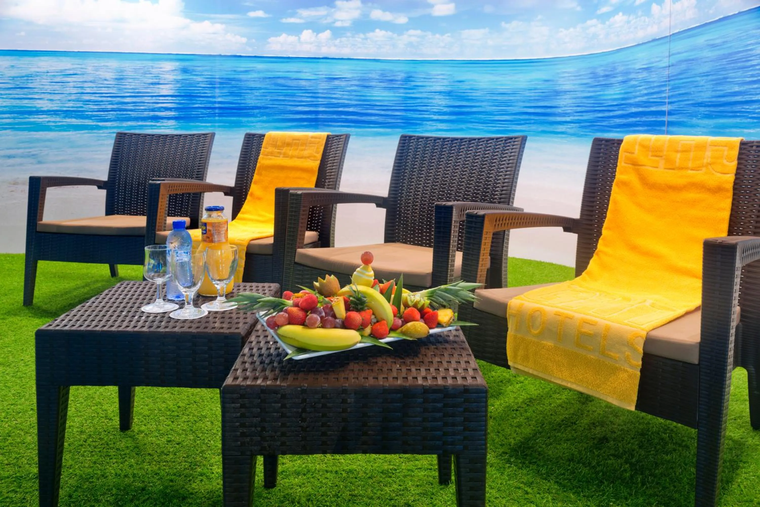 Restaurant/places to eat in GHT Oasis Tossa & Spa