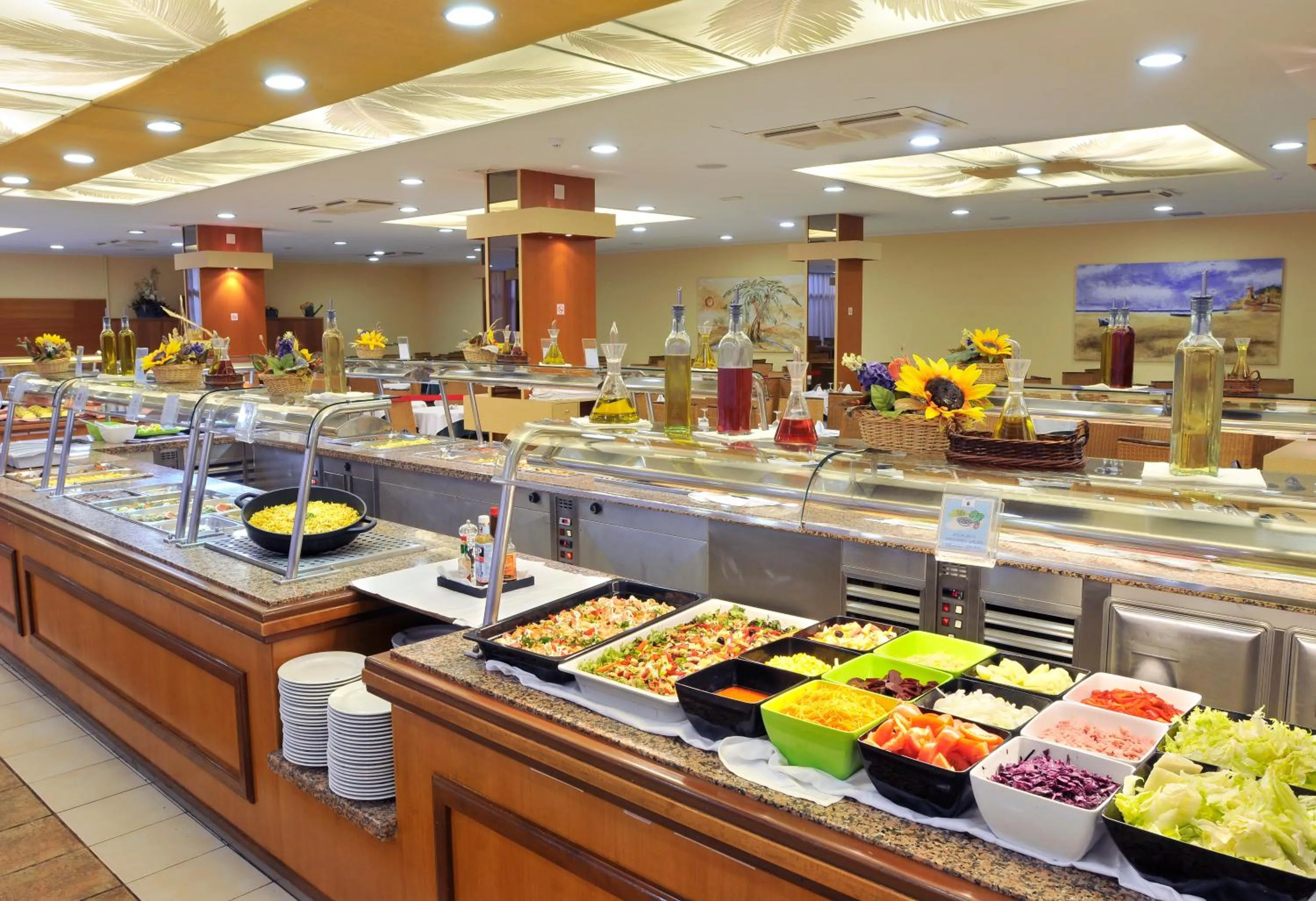 Food in GHT Oasis Tossa & Spa