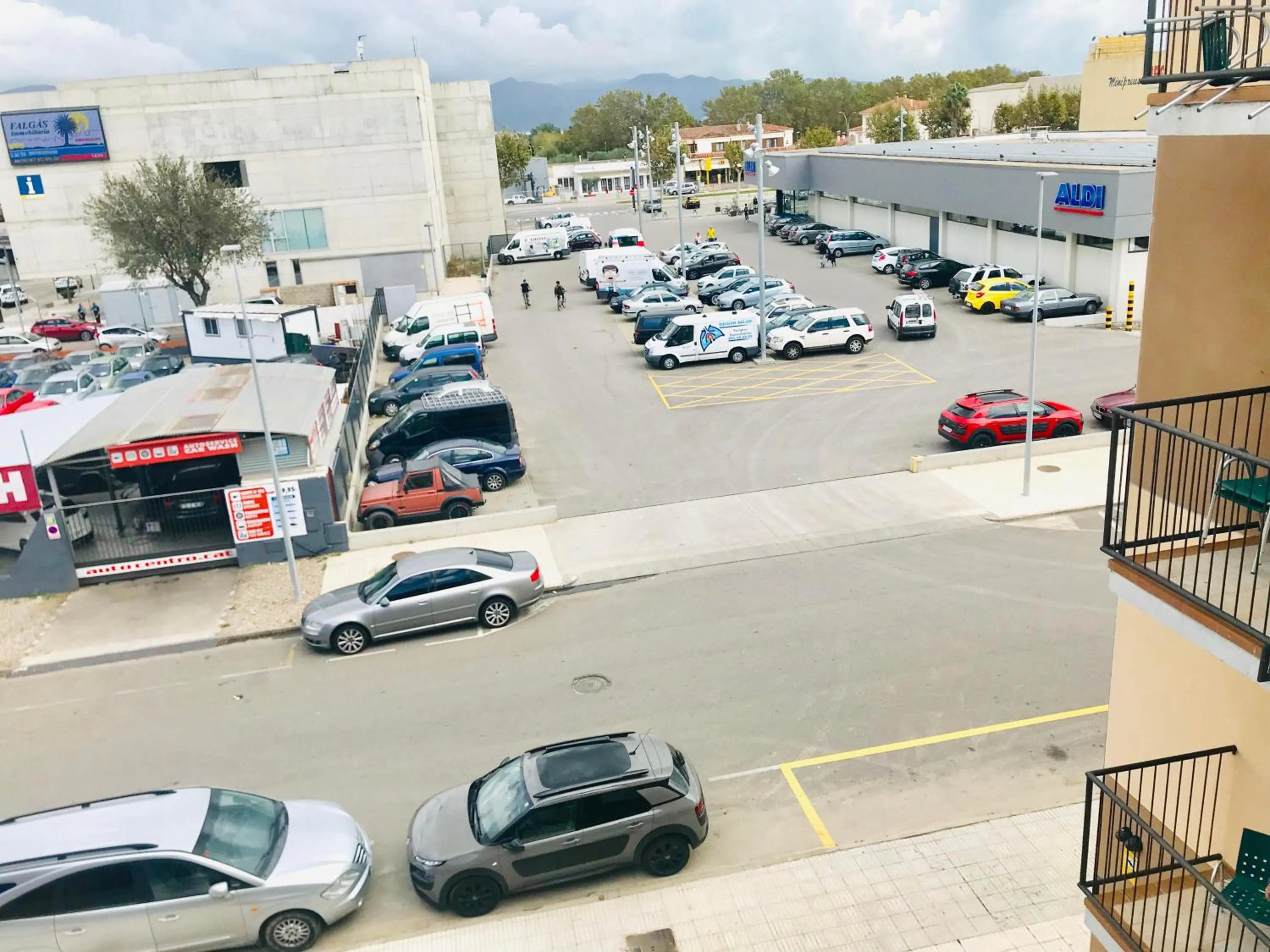 Street view in Apartamentos Giuliano