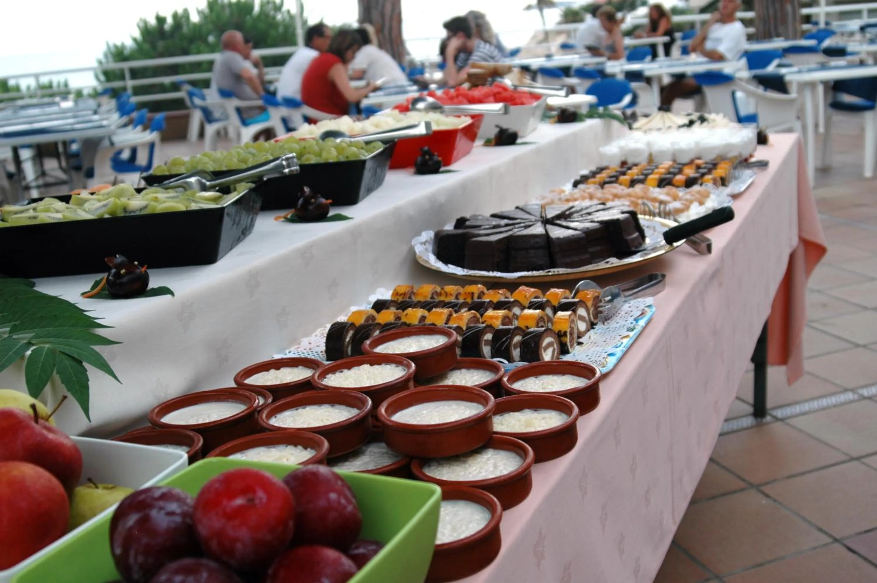 Restaurant/places to eat in GHT Xaloc