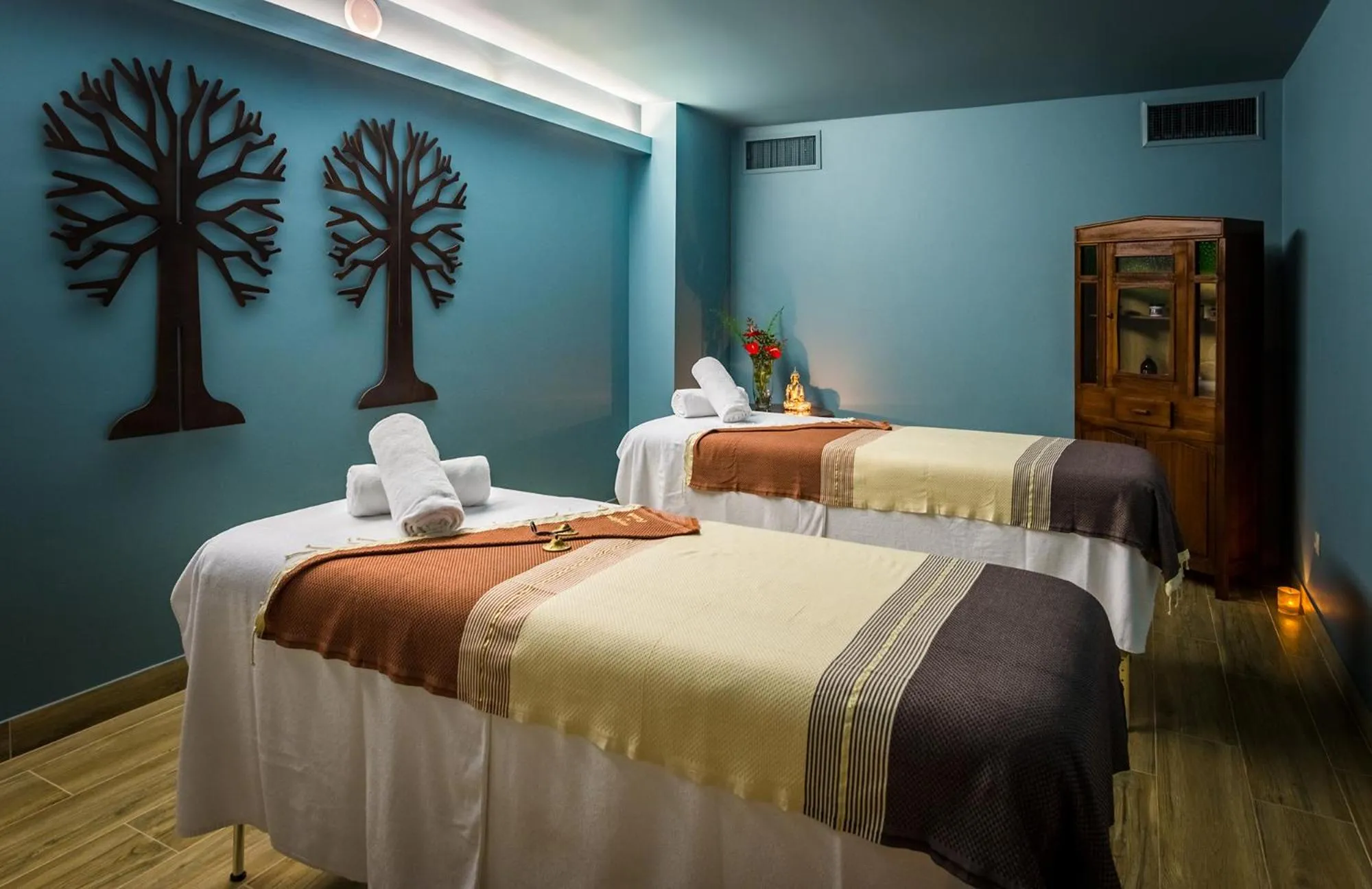 Massage, Bed in Pestana Royal All Inclusive Ocean & Spa Resort