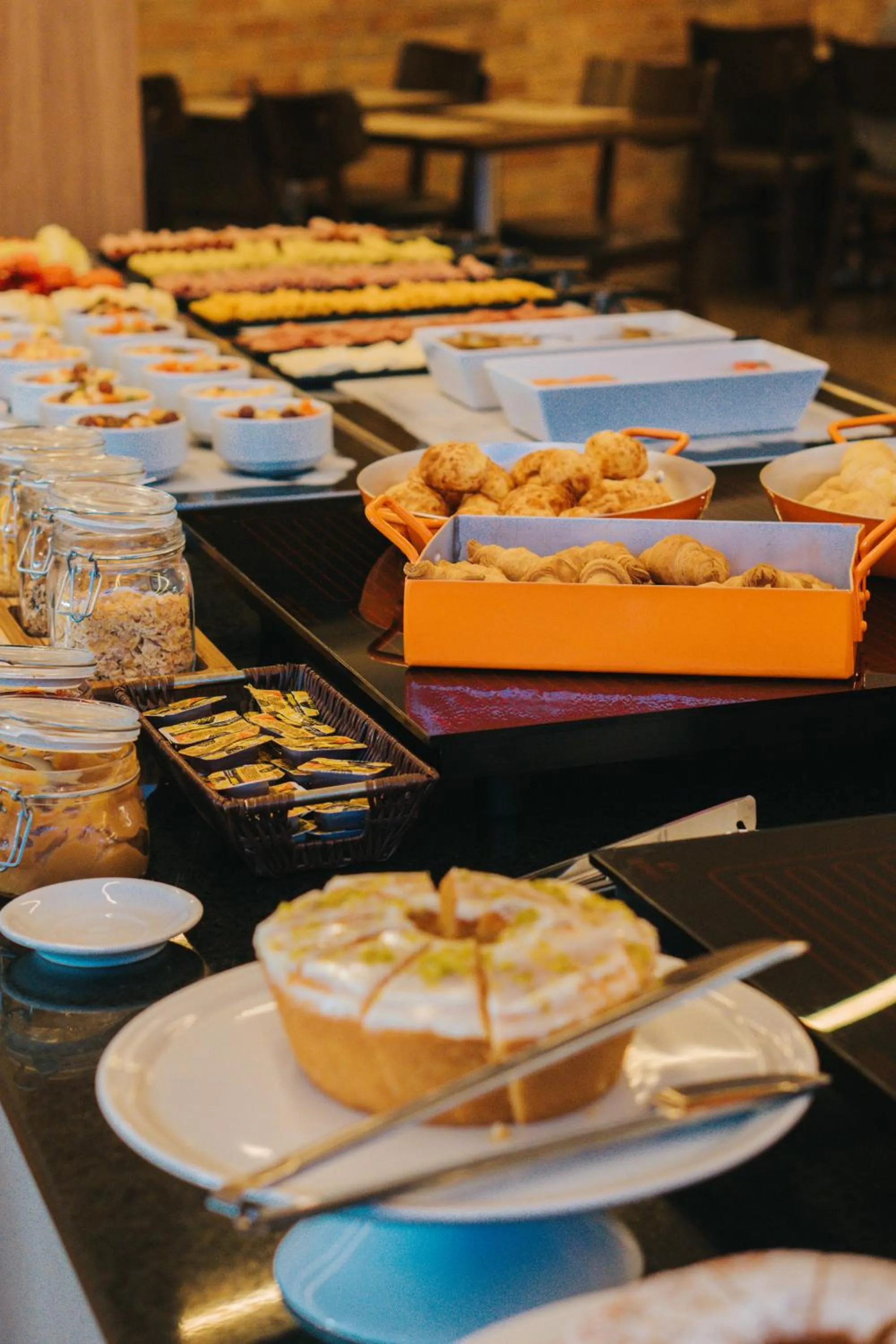 Buffet breakfast in Matiz Vilaboim Ribeirão Preto