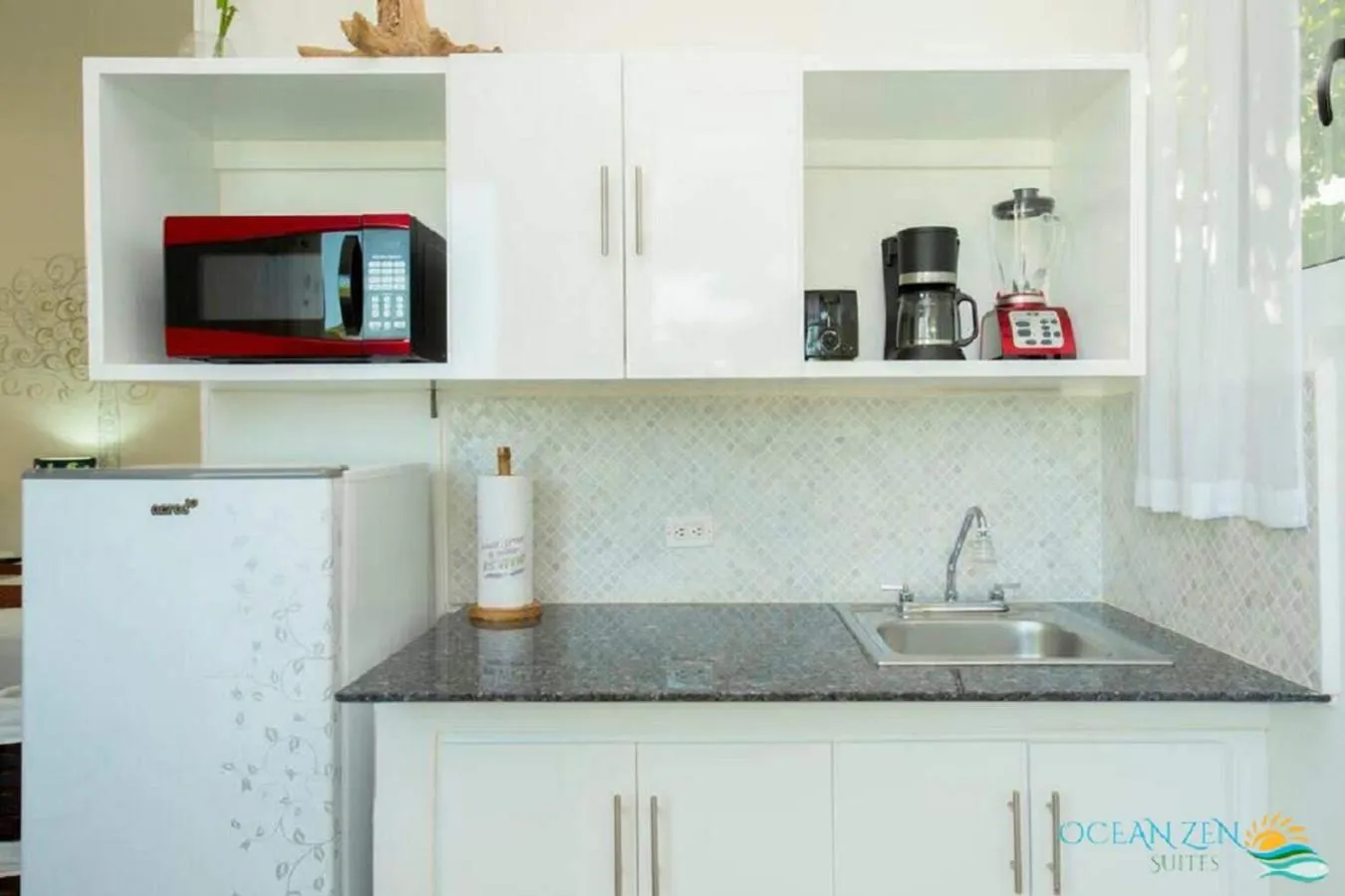 Kitchen or kitchenette in Ocean Zen Suites on 5th Avenue - Adults Only