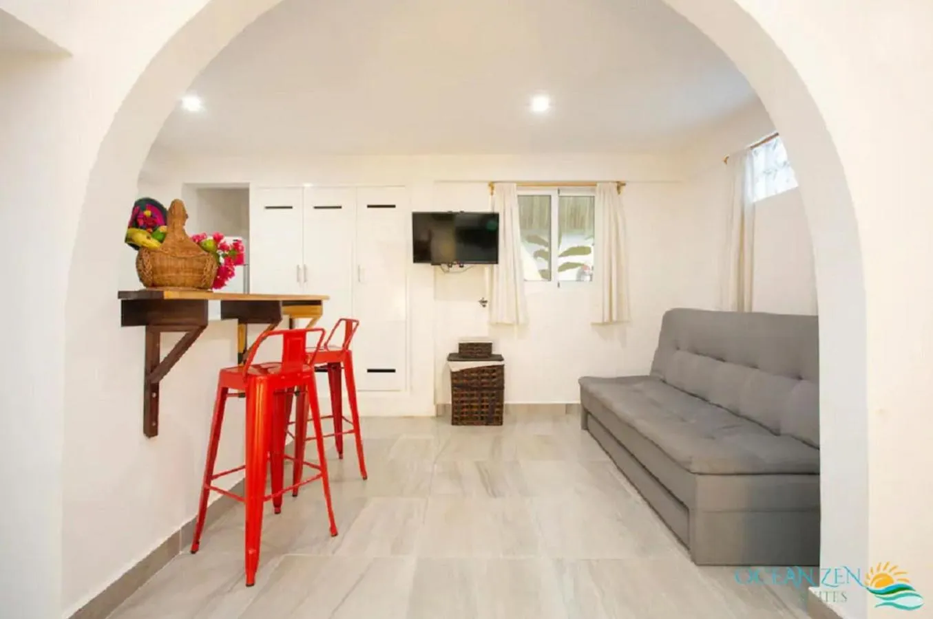 Seating area in Ocean Zen Suites on 5th Avenue - Adults Only