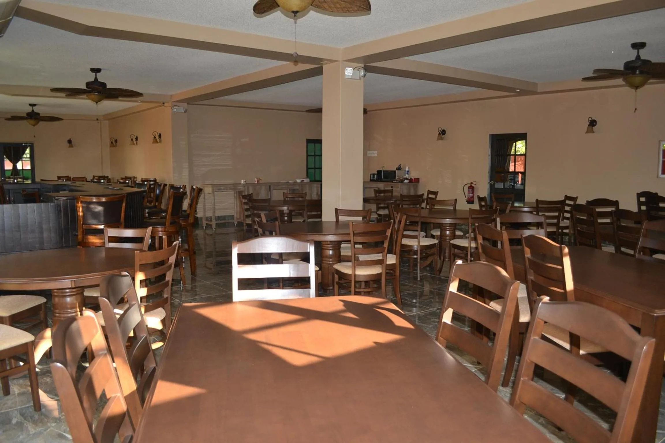 Dining area in Montecristo Inn