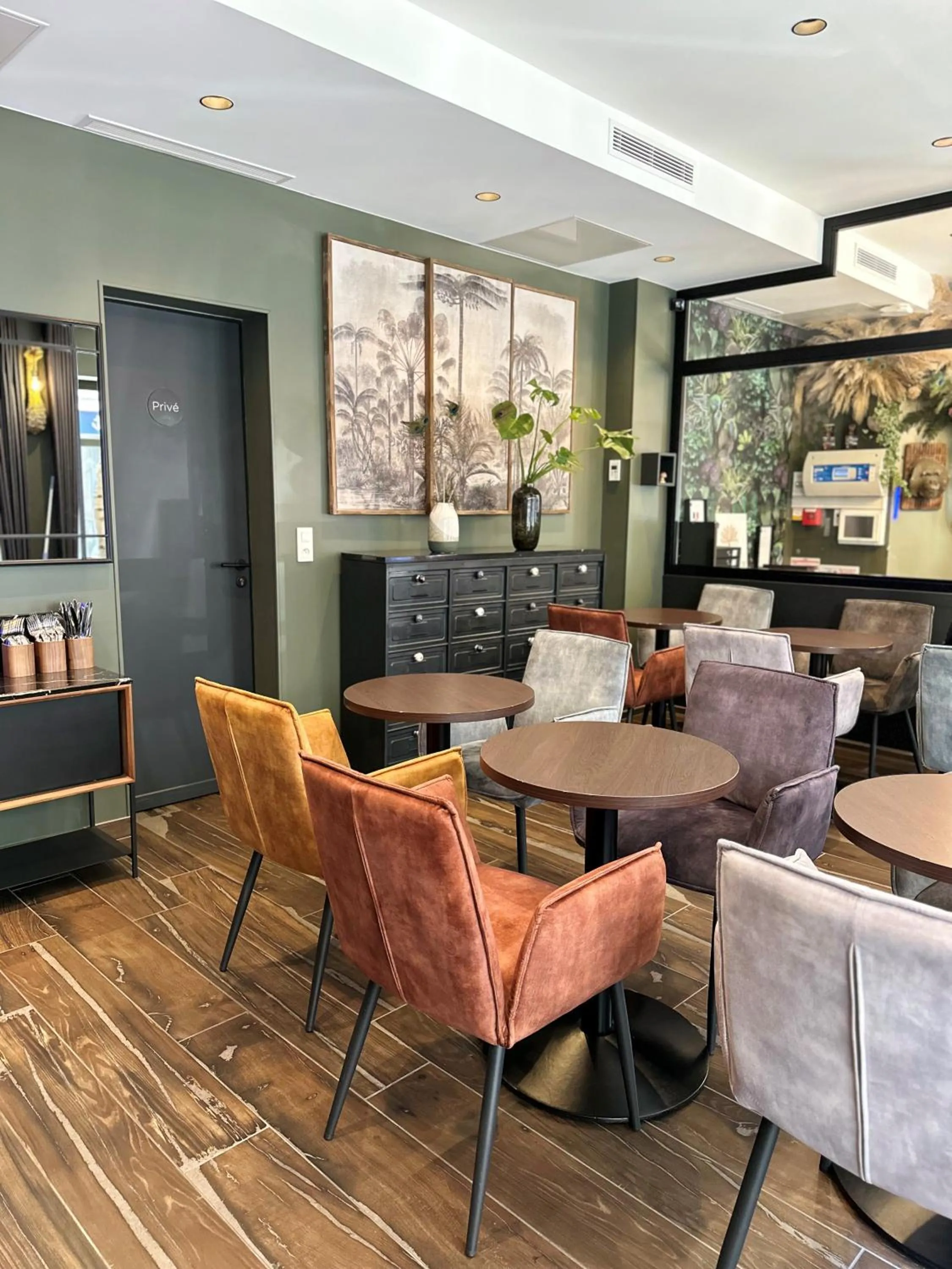 Breakfast in Hôtel Paulette Rouen Centre Cathédrale