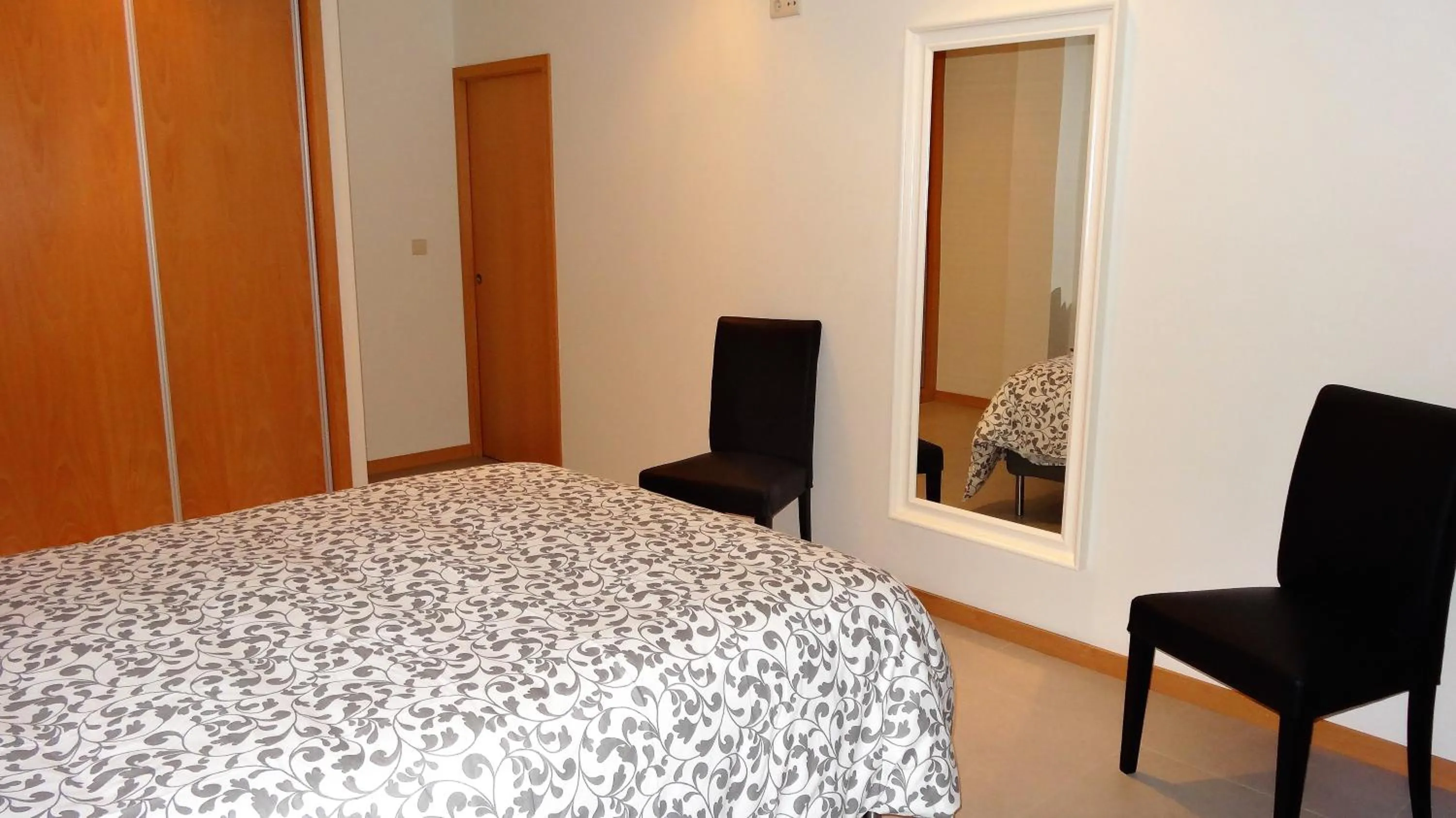 Bedroom, Bed in Casa em Aldeia Pescadores