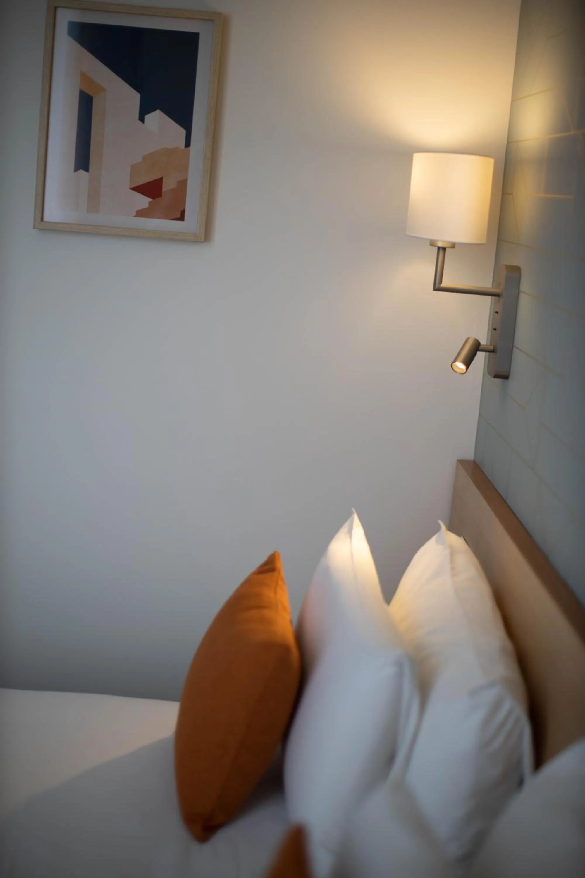 Photo of the whole room, Bed in Hotel Continental