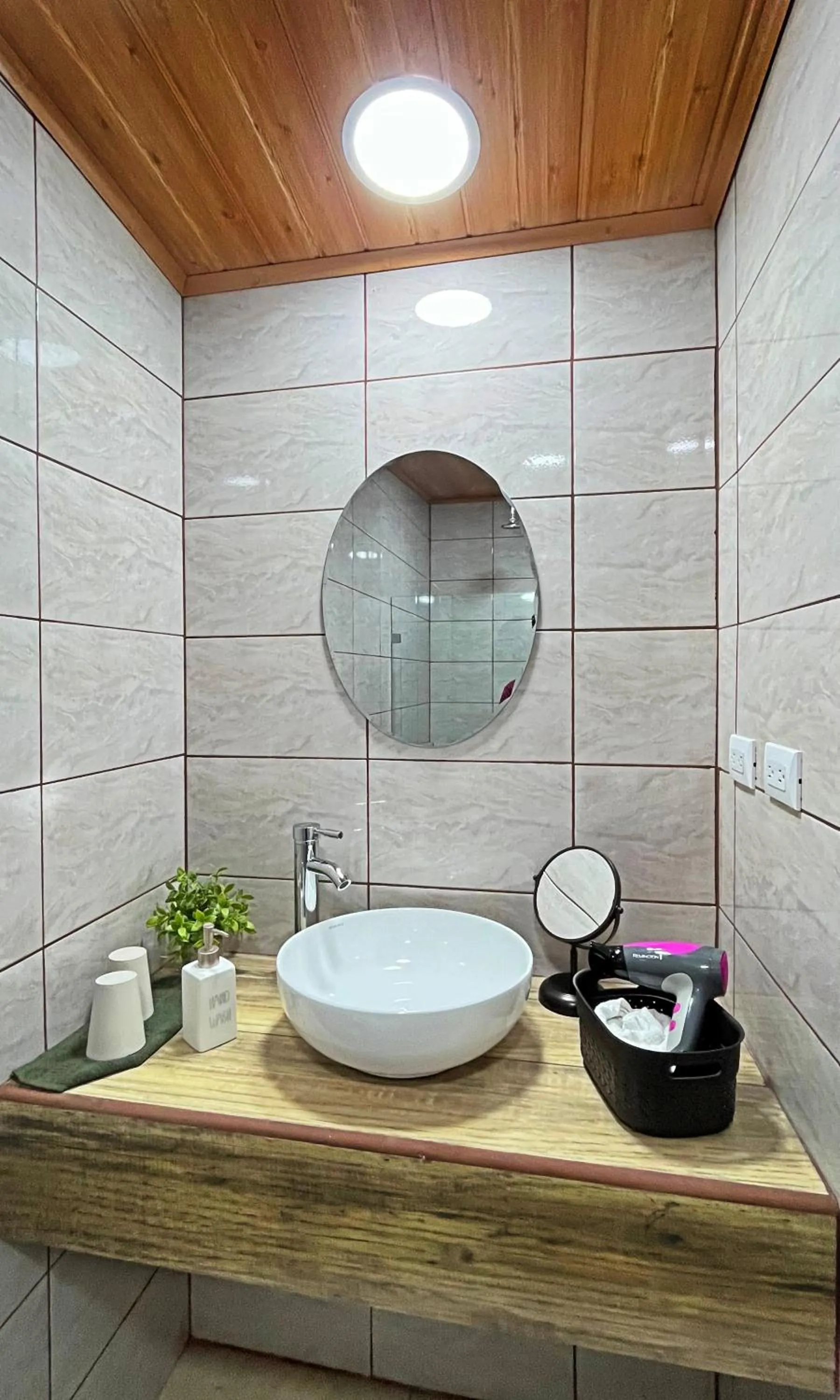 Bathroom in Casa Jungle Monteverde B&B