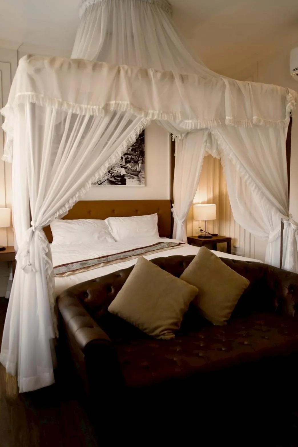 Bed in Siam Champs Elyseesi Unique Hotel