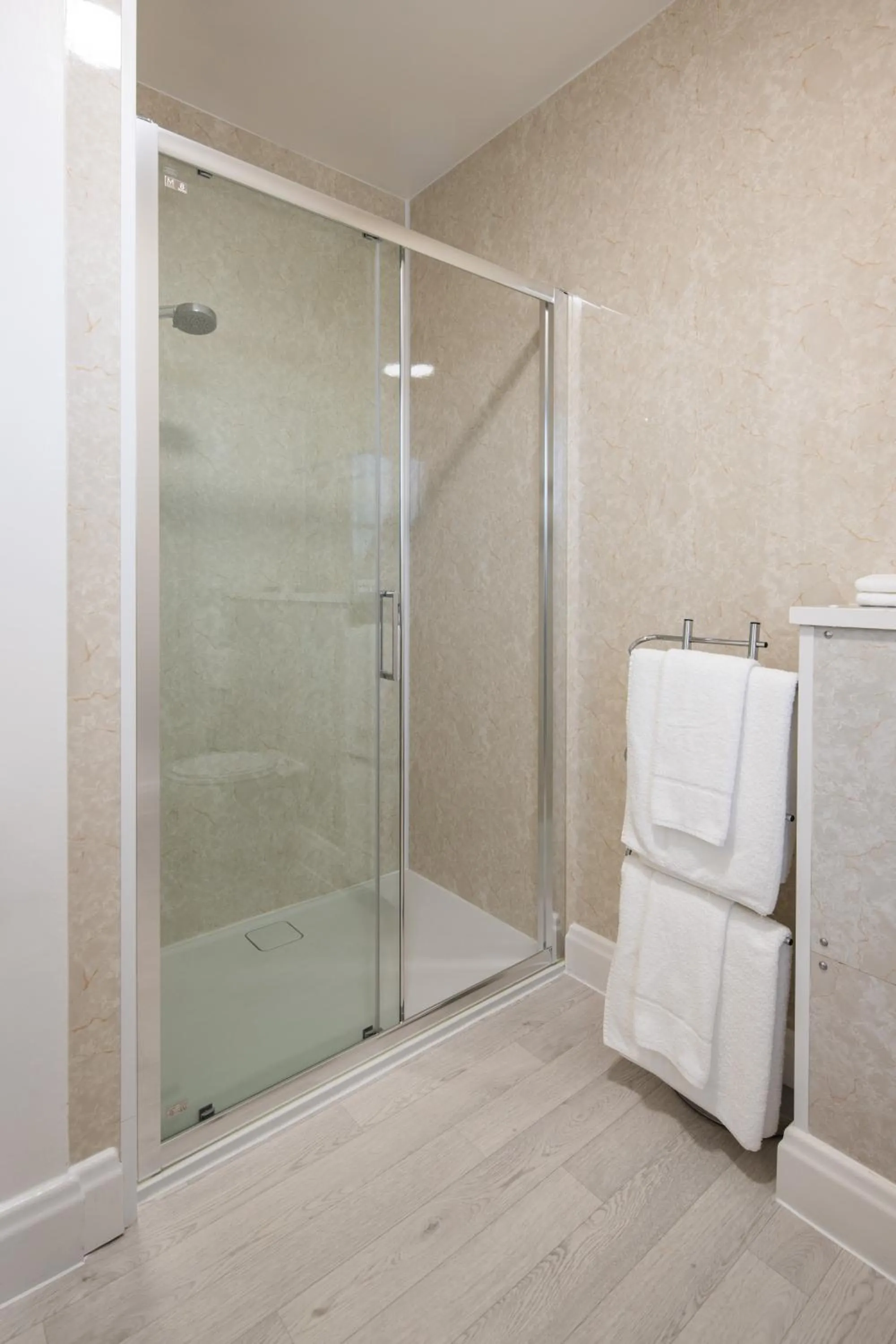 Bathroom in The Monterey Hotel - Sure Hotel Collection by Best Western