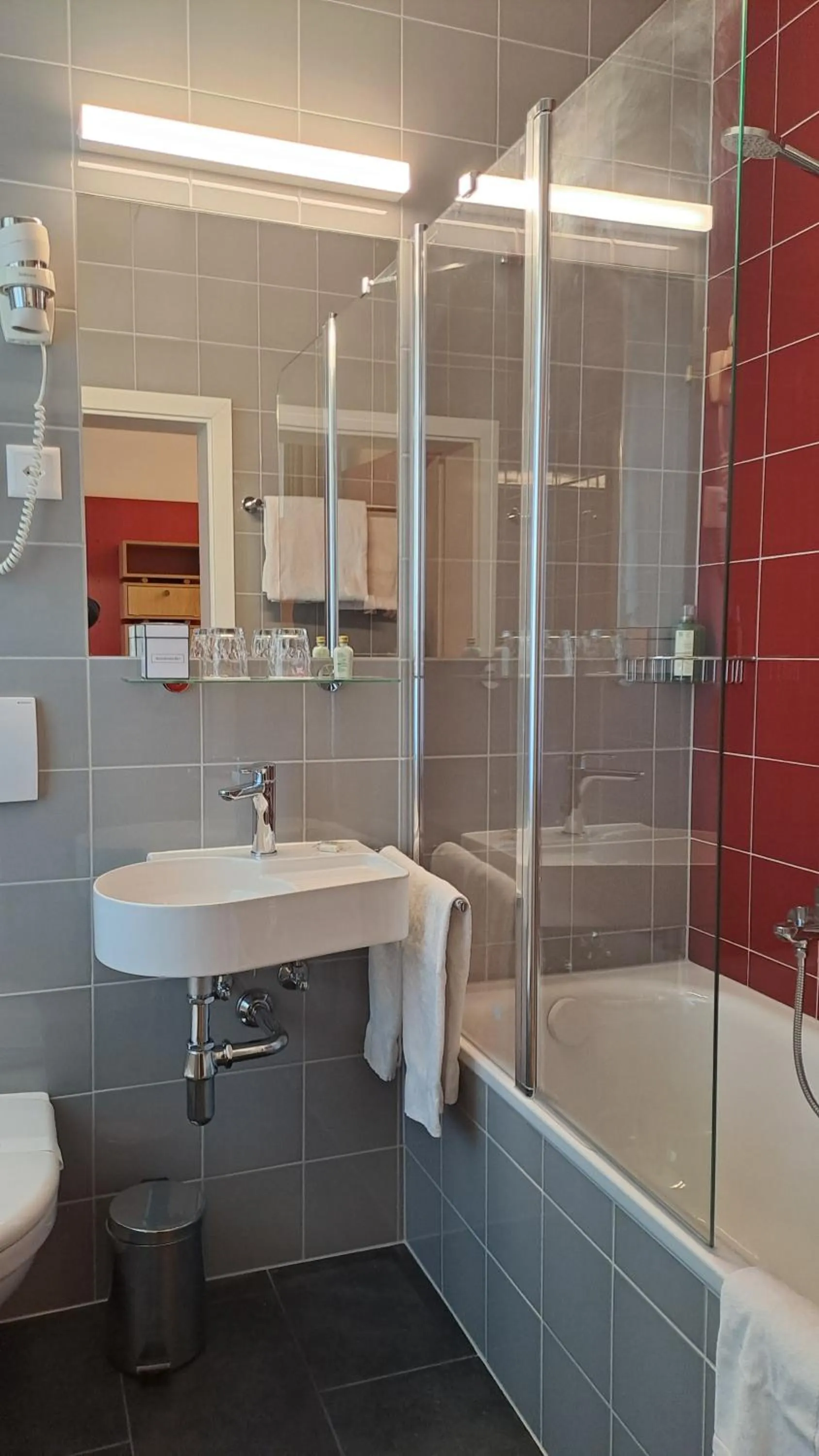 Bathroom in Hotel International & Terminus