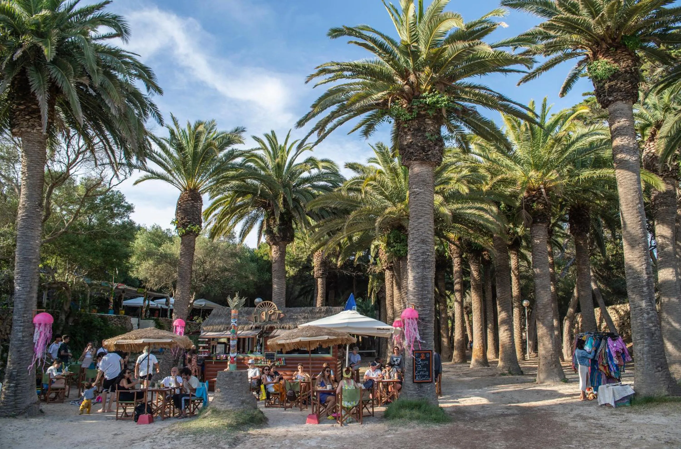 Restaurant/places to eat in Pierre & Vacances Menorca Cala Blanes