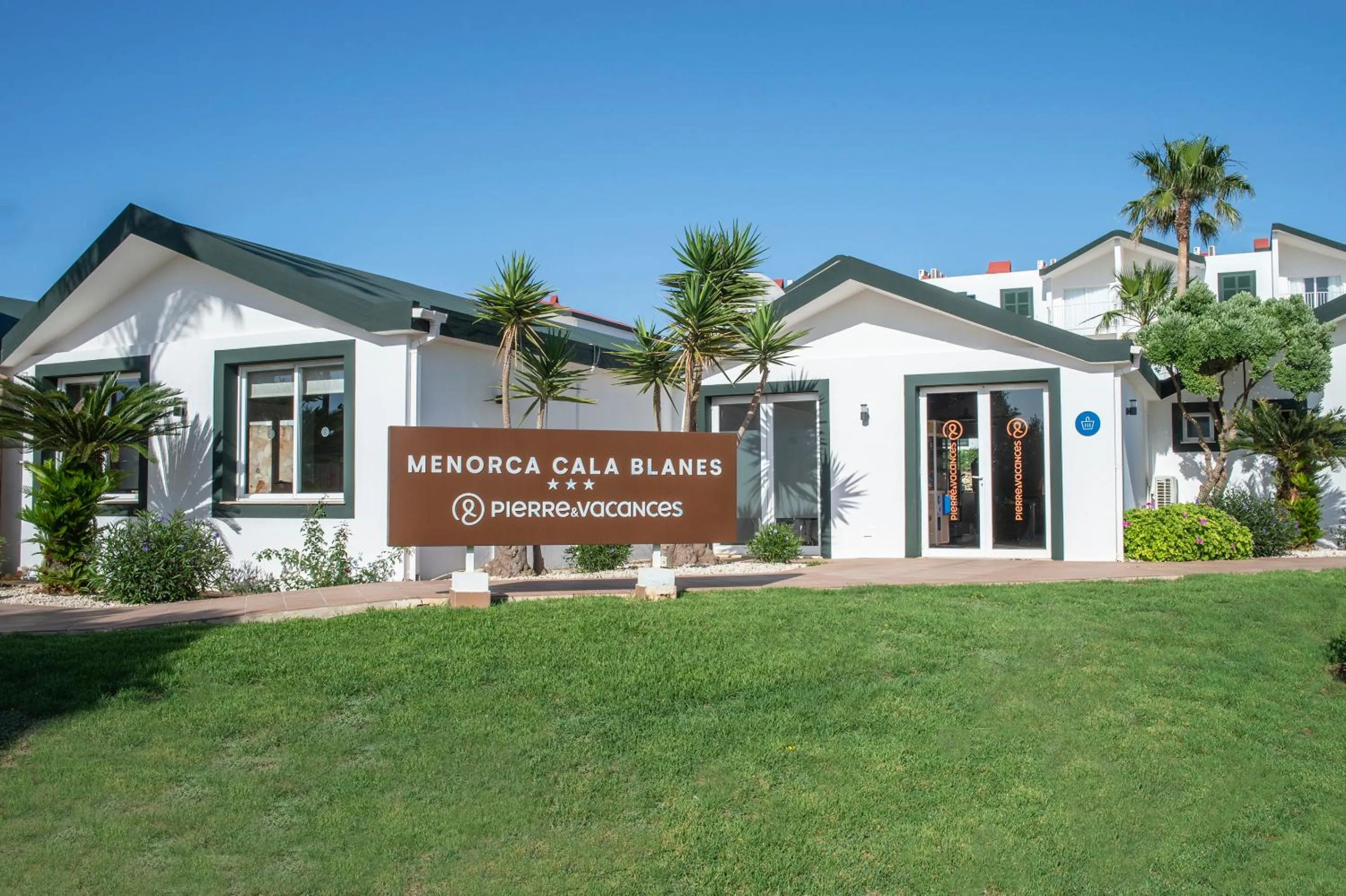 Lobby or reception in Pierre & Vacances Menorca Cala Blanes