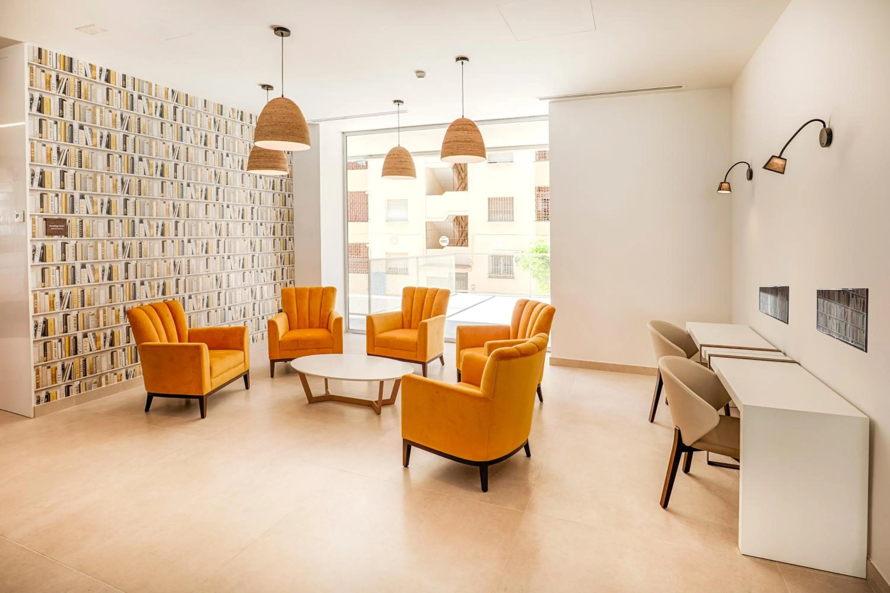 Communal lounge/ TV room in Benidorm Centre - Adults Only