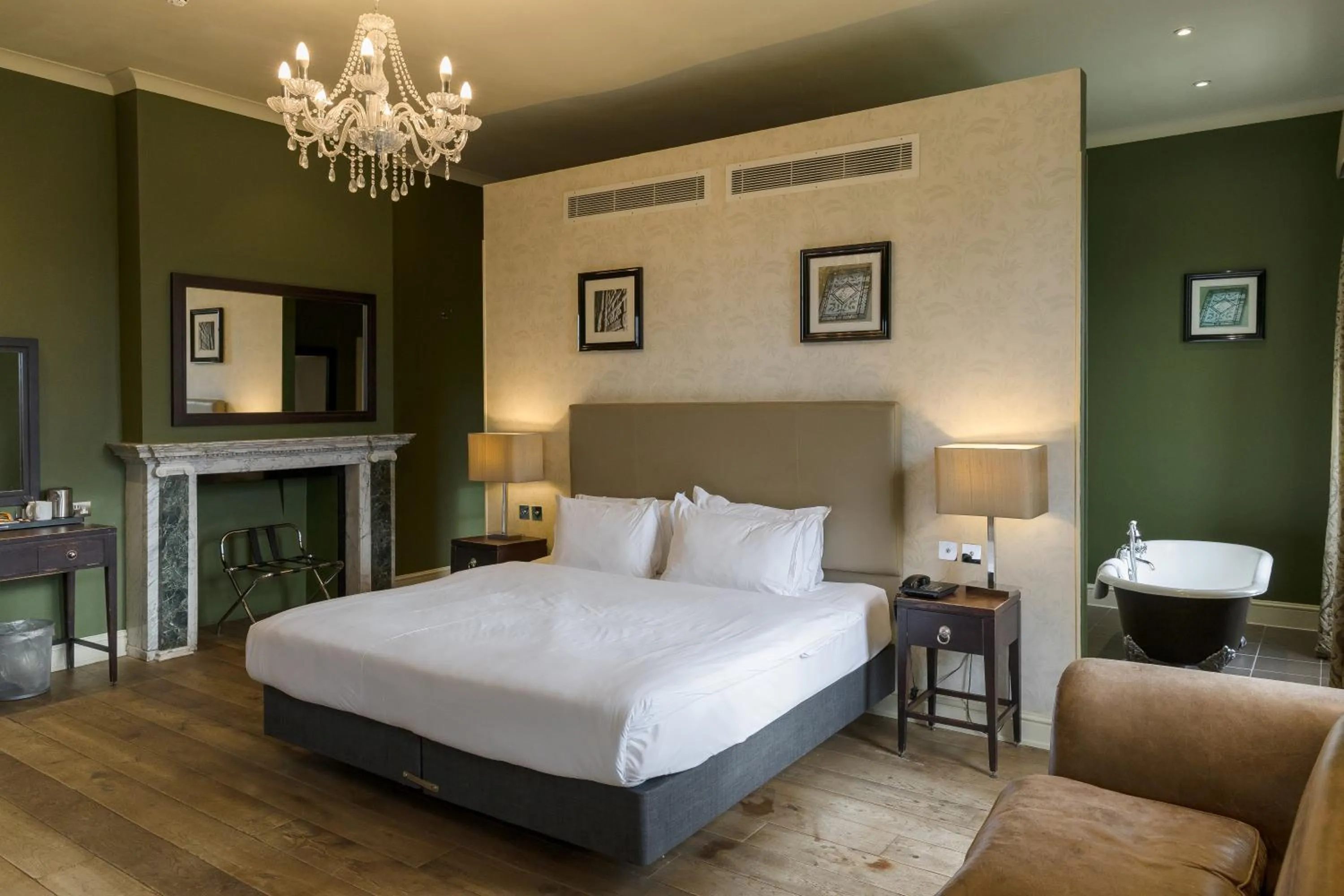 Bedroom, Bed in Stoke Place- Part of the Cairn Collection