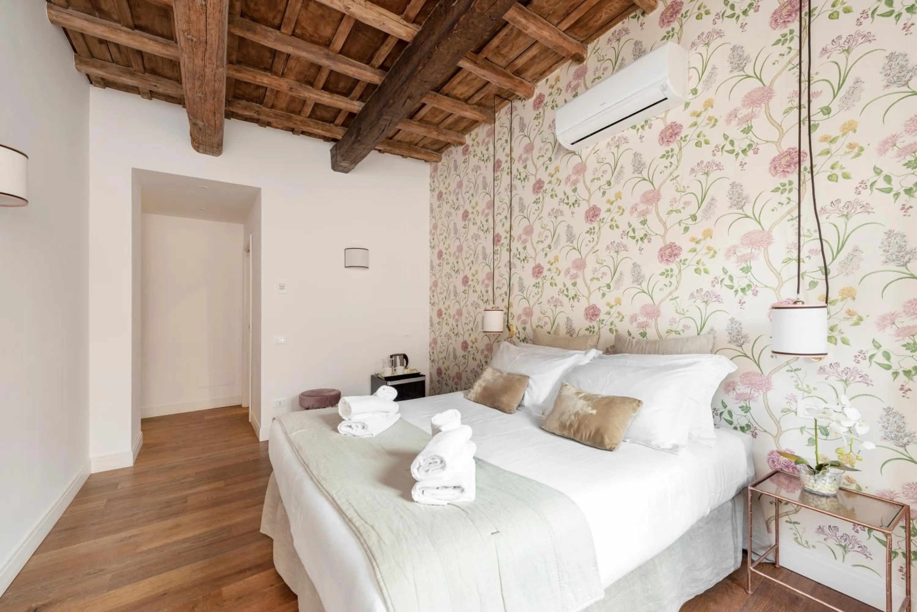 Bed in i Fiori de' Mario Suites