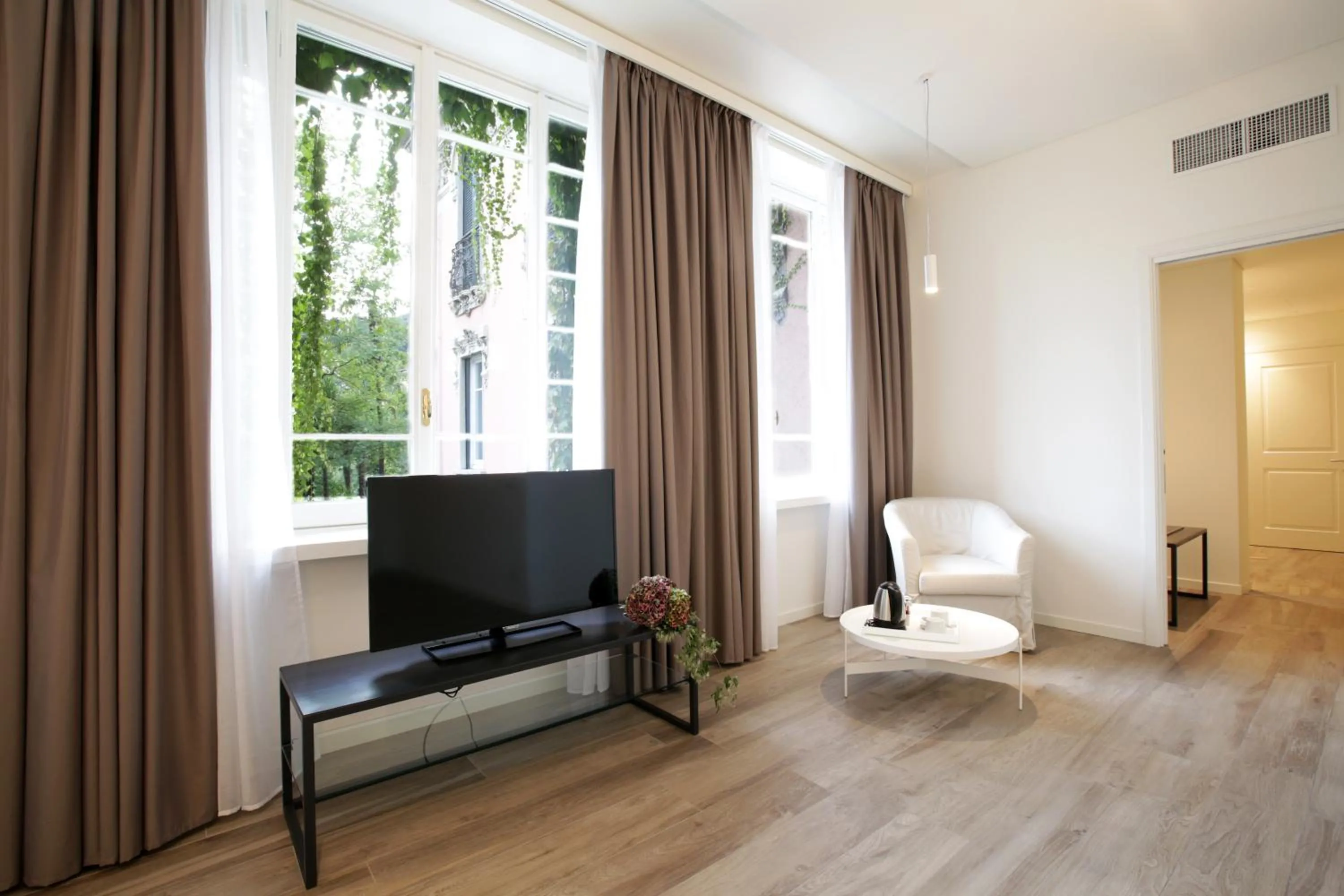 Suite with Balcony in Villa Liberty