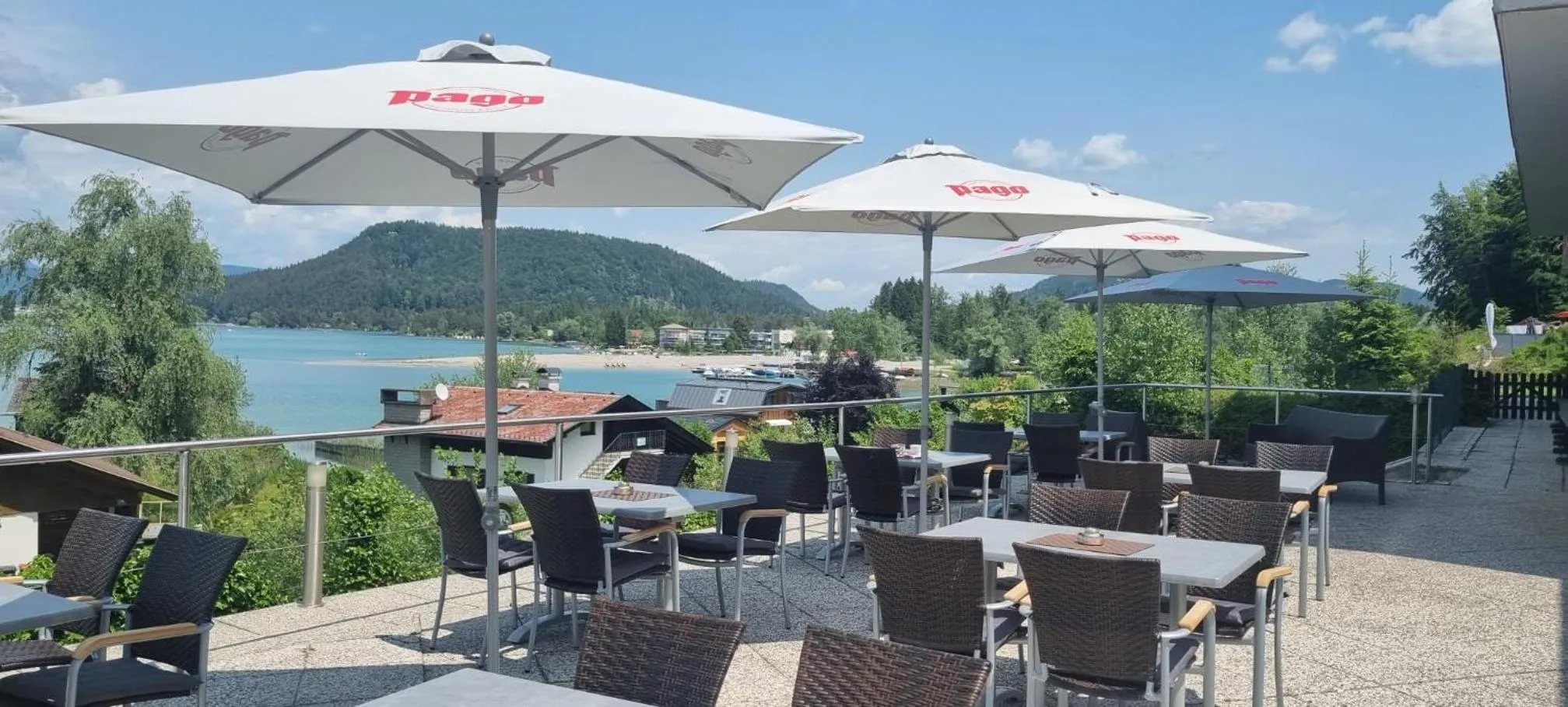 Balcony/Terrace in Hotel Faaker See Inn by S4Y