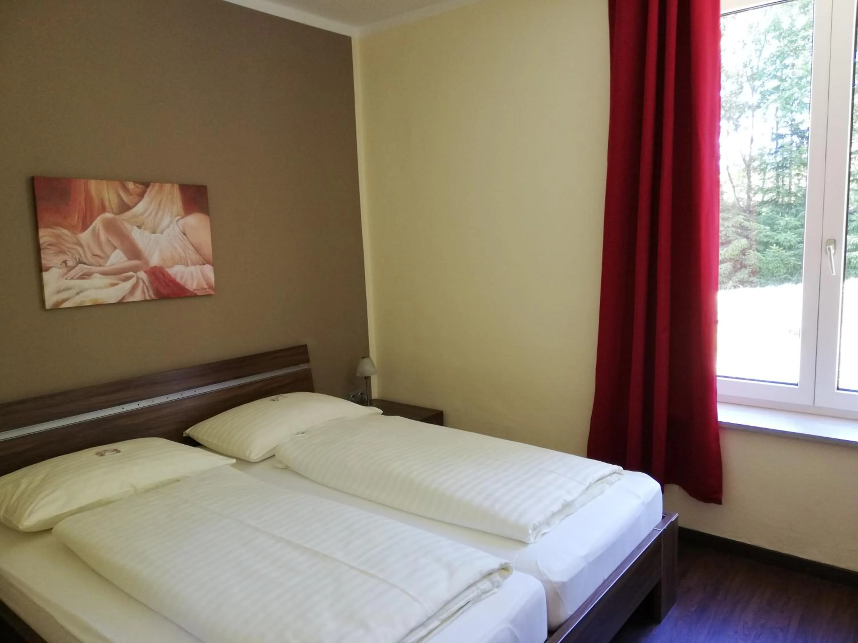 Bedroom, Bed in Hotel Faaker See Inn by S4Y