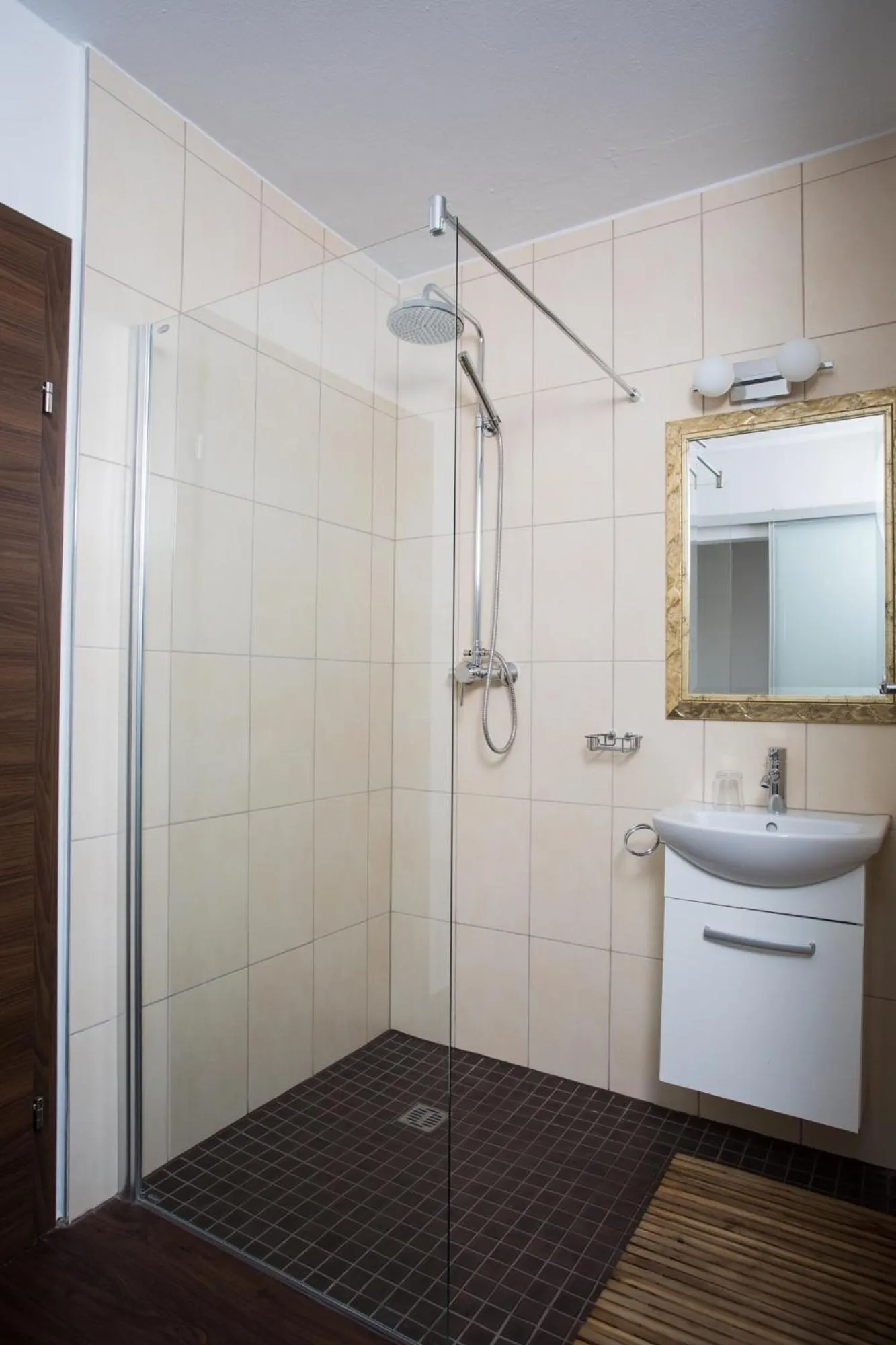 Decorative detail in Hotel Faaker See Inn by S4Y