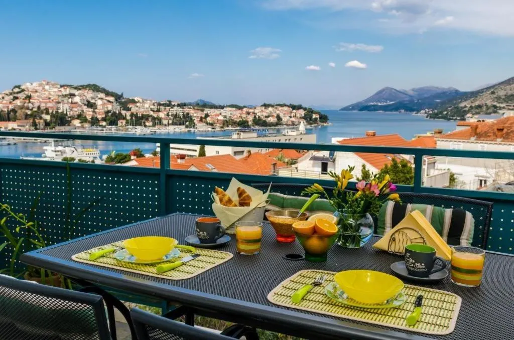 Apartment Radovan