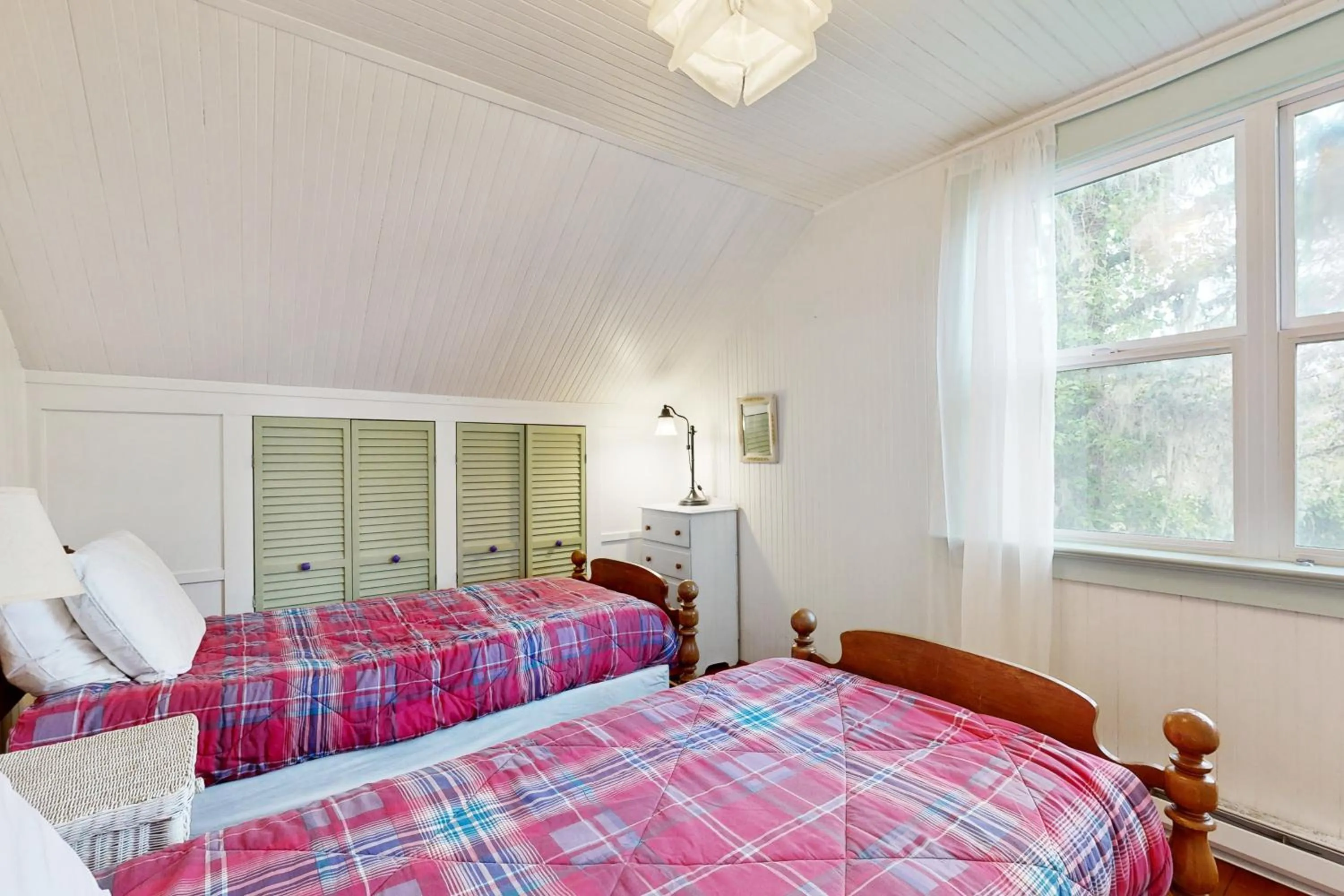 Bed in Spruce Landing