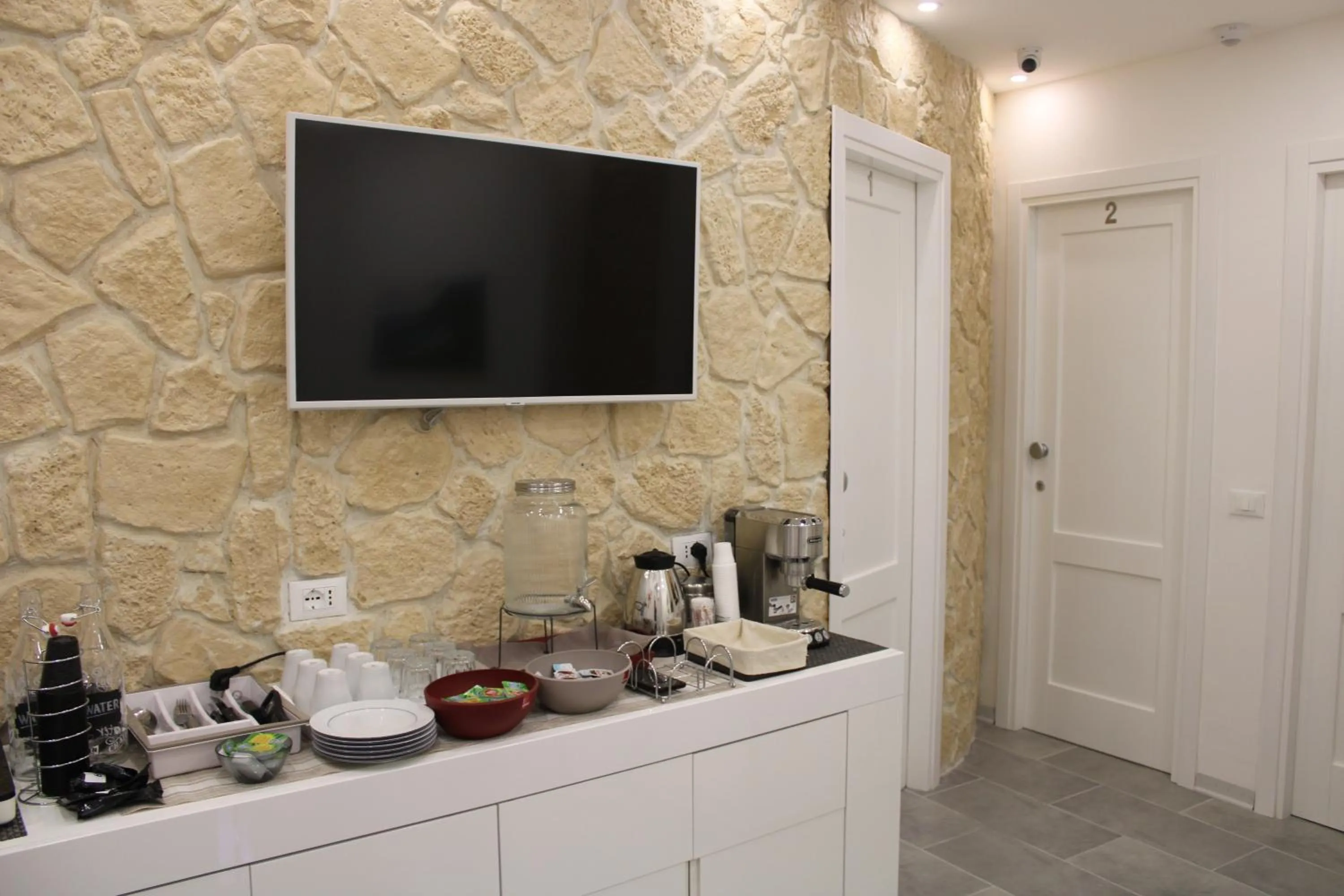 Decorative detail in Ri.Mo's Rent Room