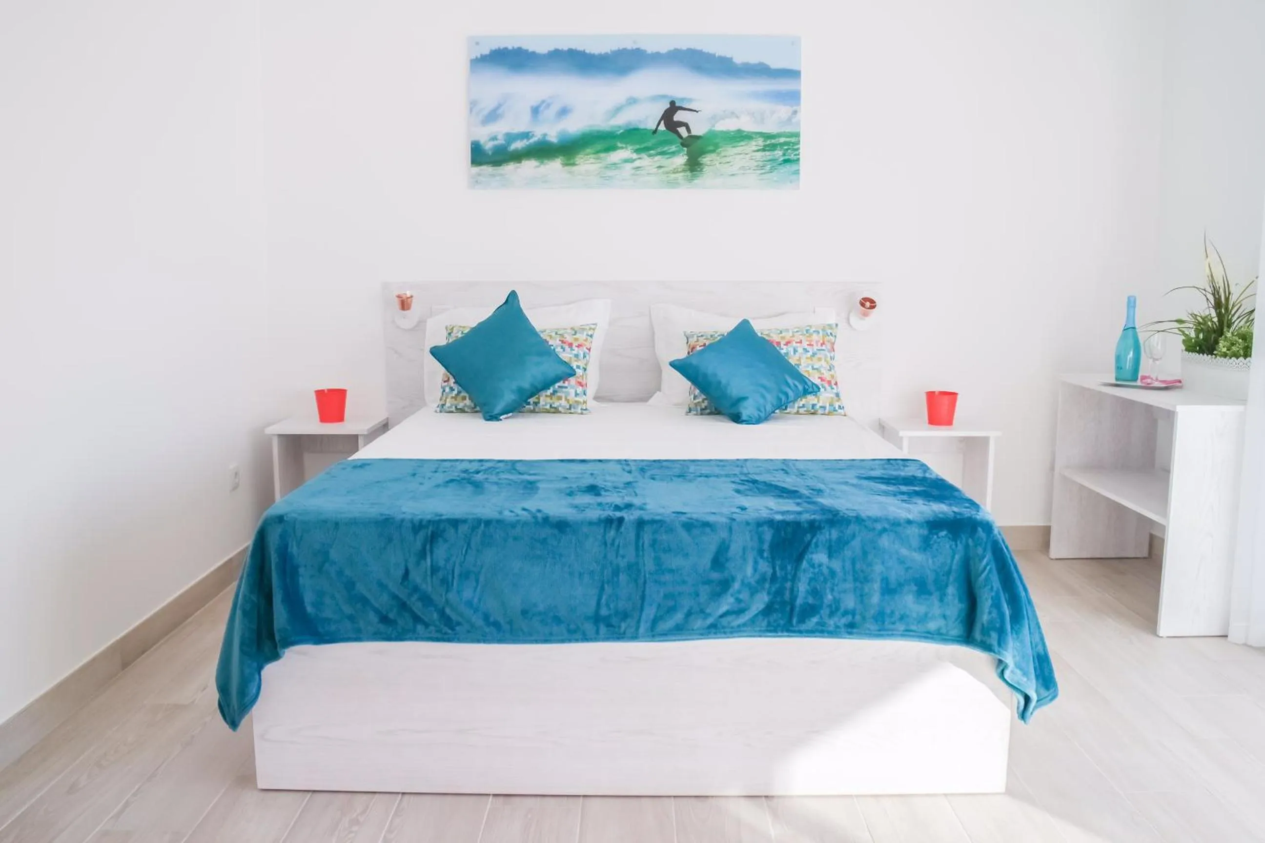 Photo of the whole room in Gabana Baleal Beach