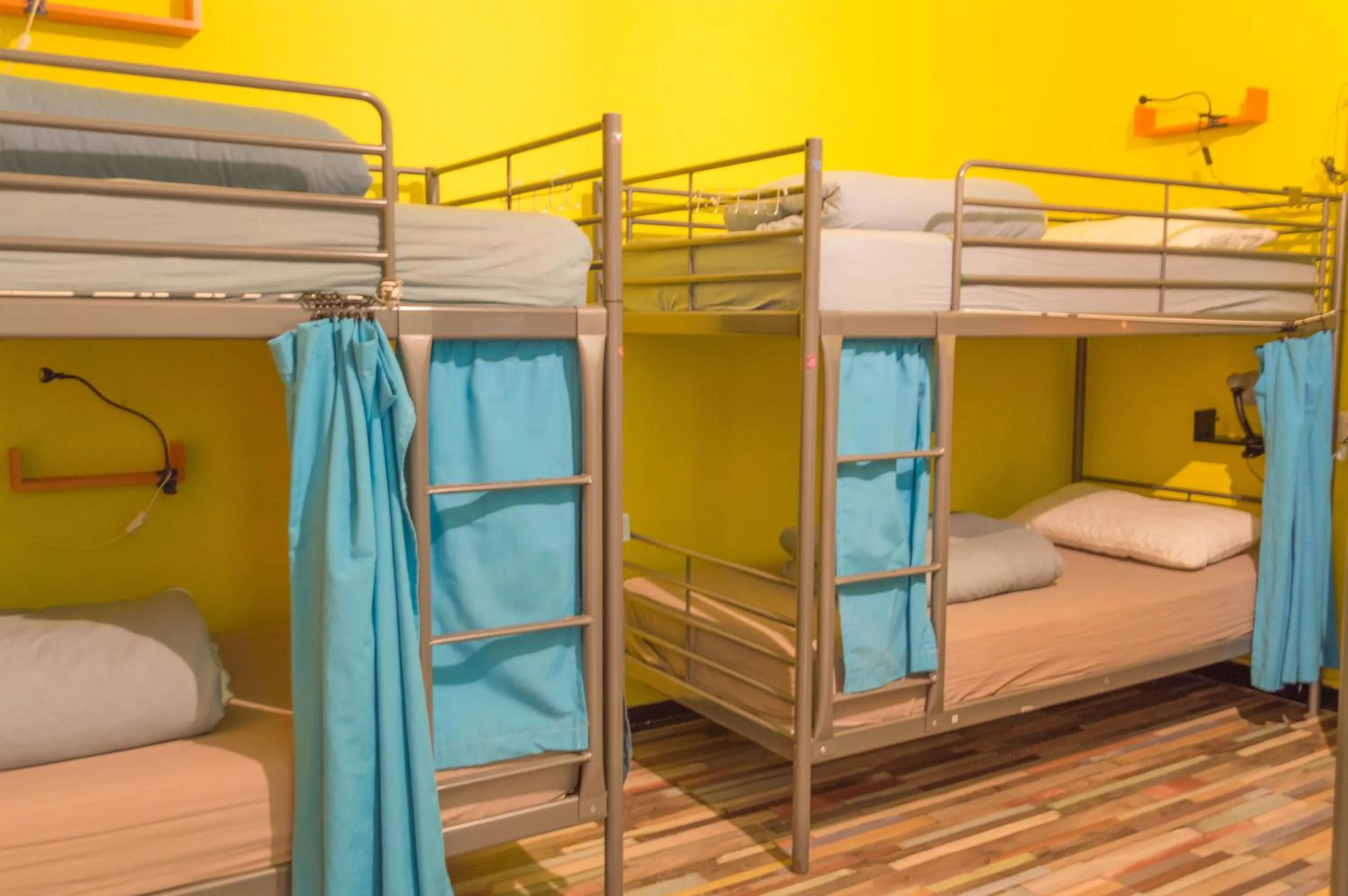 Home Genoa Hostel